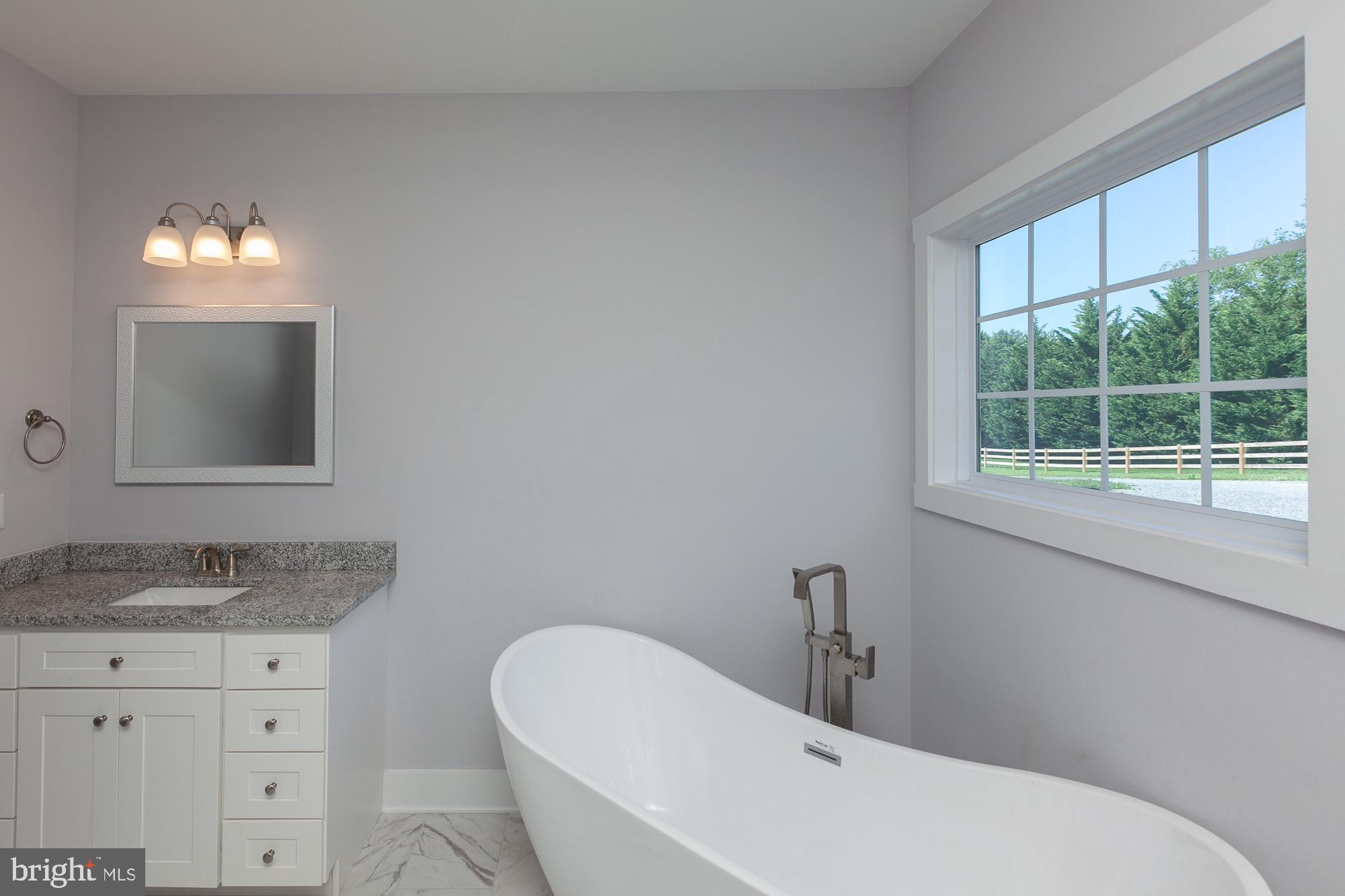 PEMBROKE GROVE - Residential