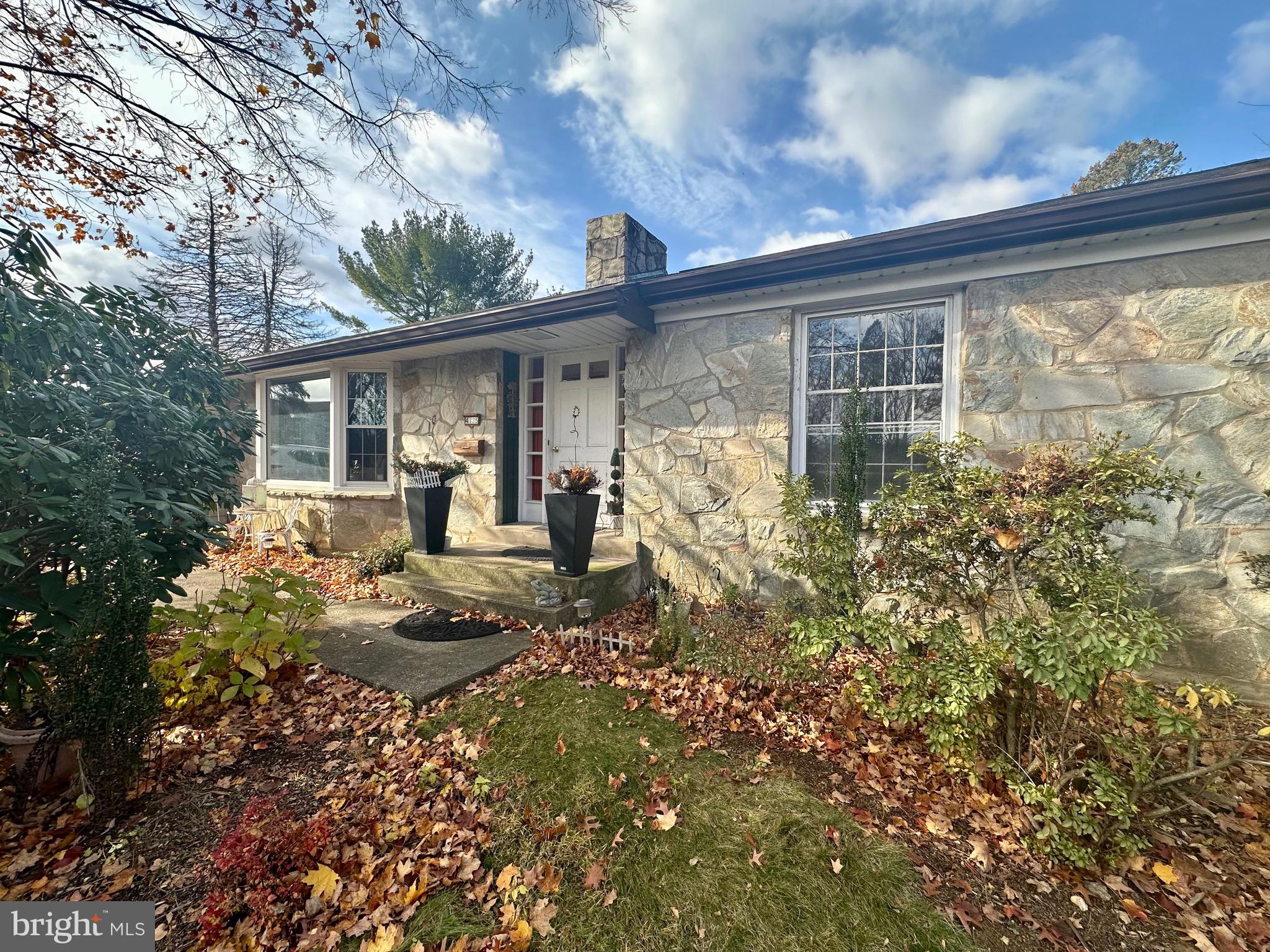 SAGAMORE HILLS - Residential