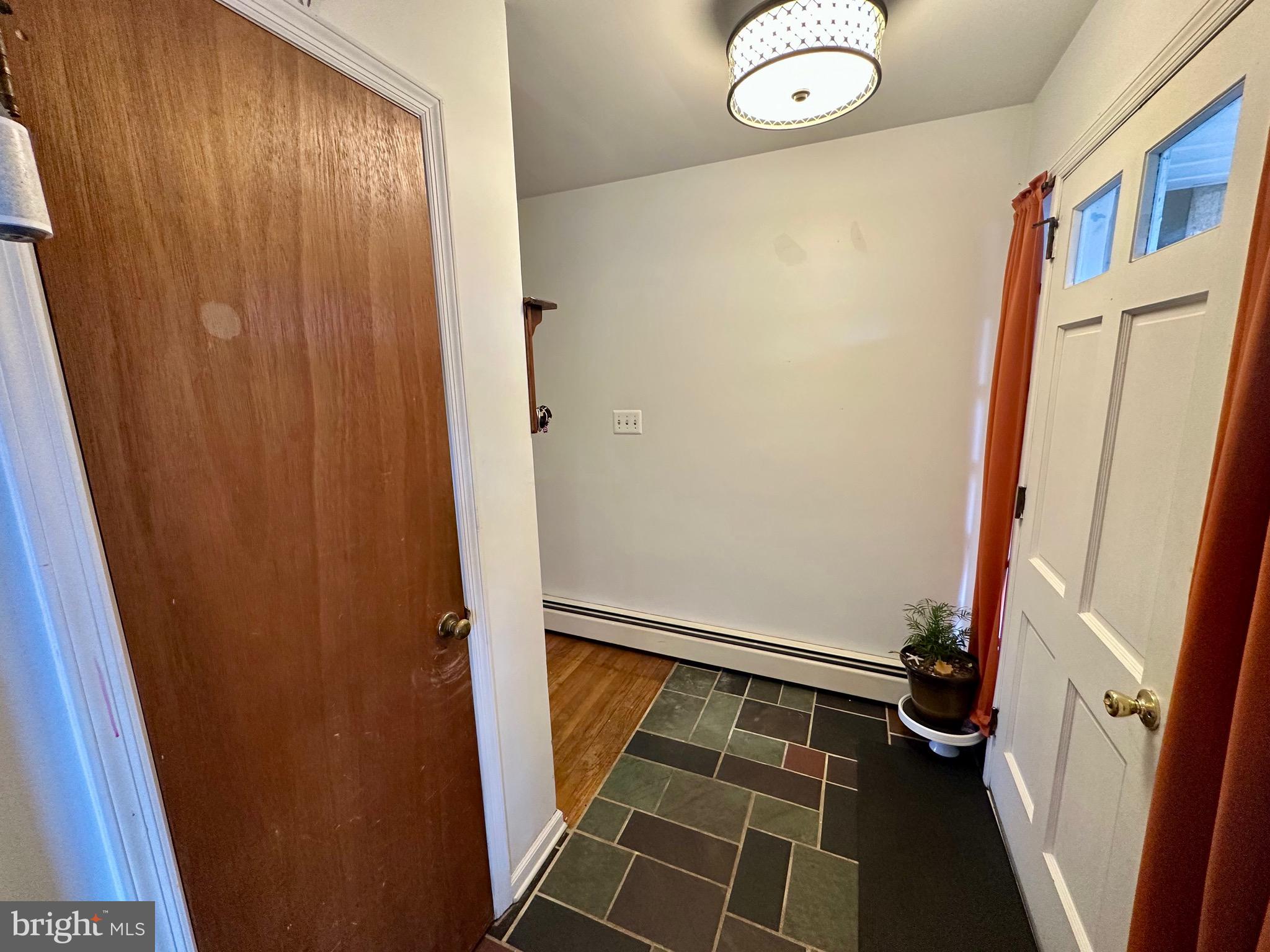 SAGAMORE HILLS - Residential