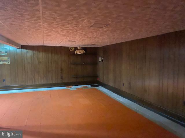 WADE-MAR ESTATES - Residential