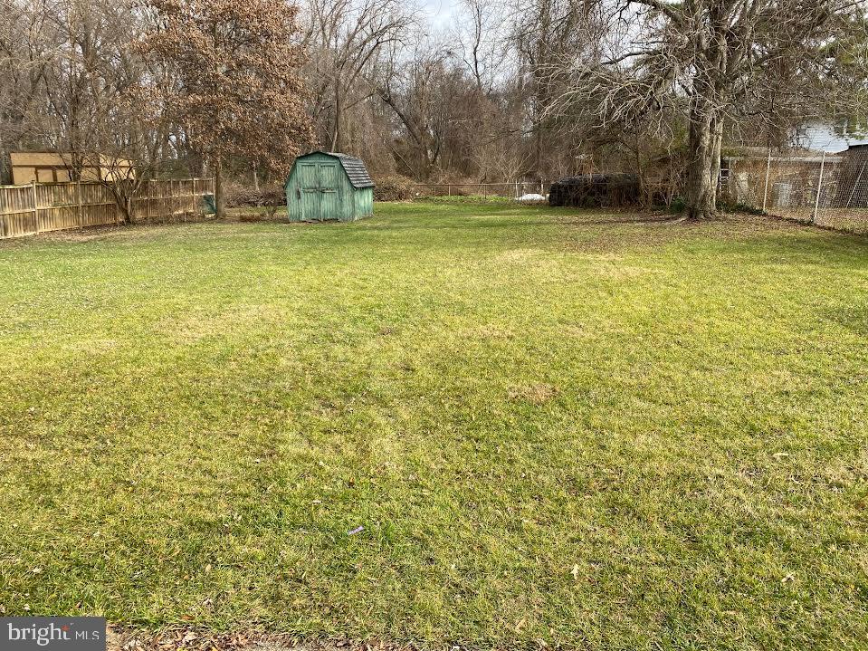 WADE-MAR ESTATES - Residential