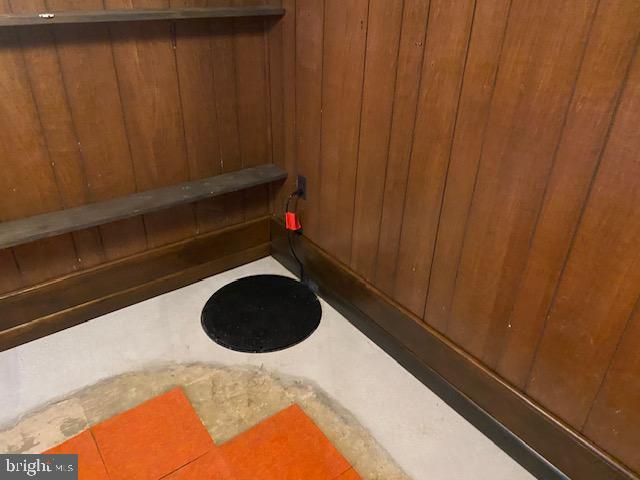 WADE-MAR ESTATES - Residential