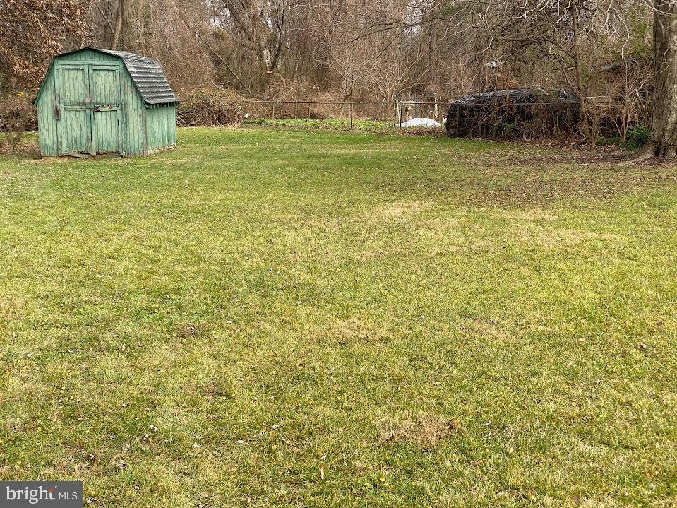 WADE-MAR ESTATES - Residential