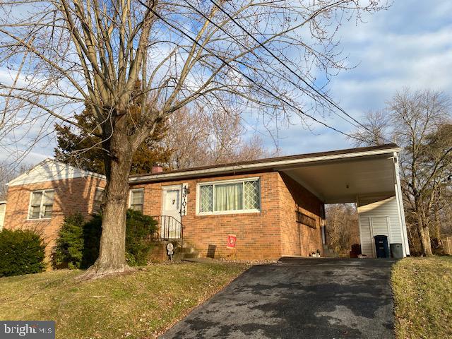 WADE-MAR ESTATES - Residential