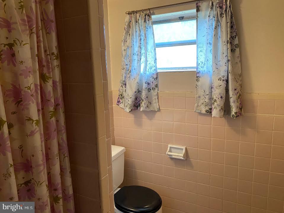 WADE-MAR ESTATES - Residential