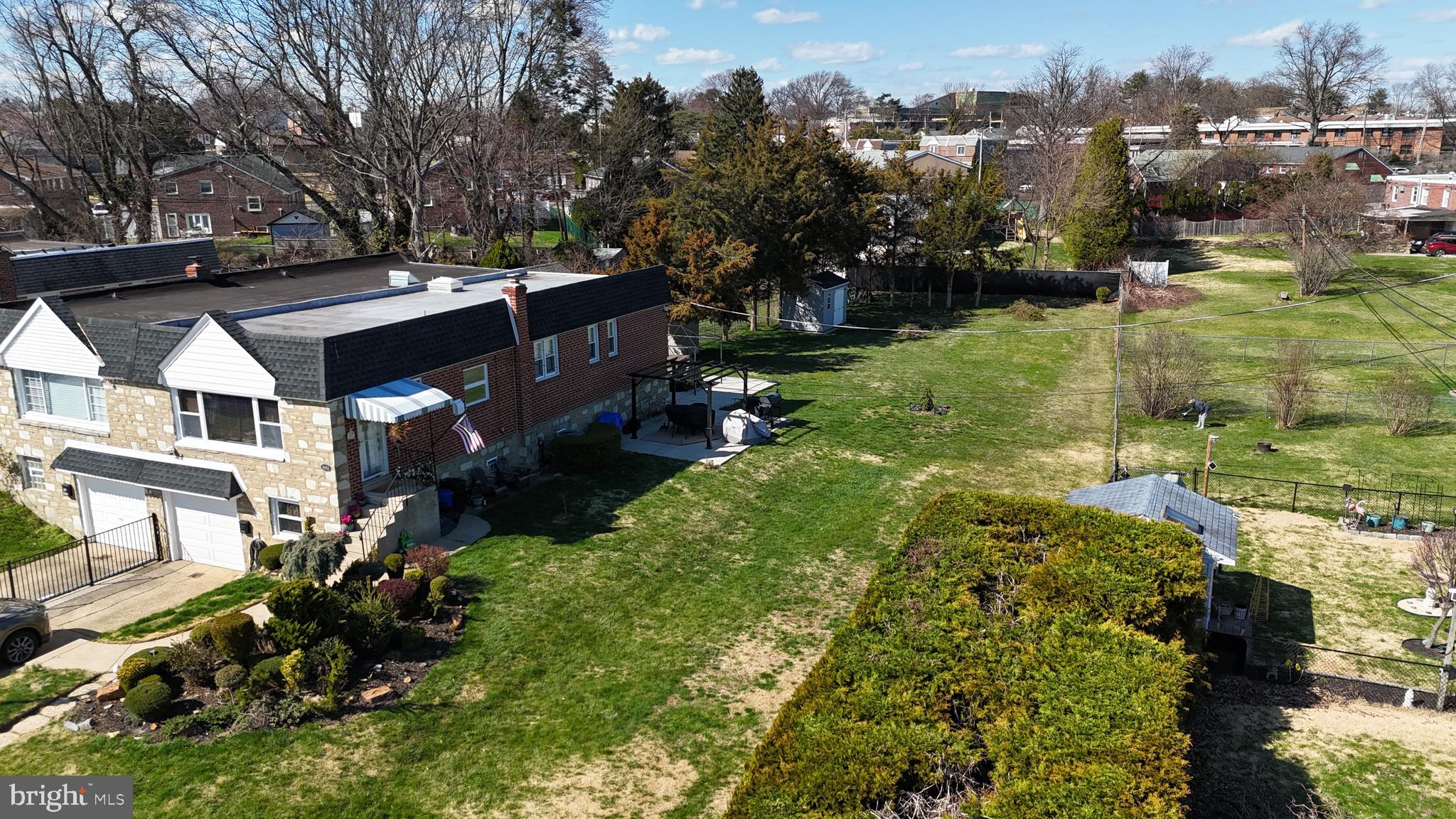 BUSTLETON - Residential