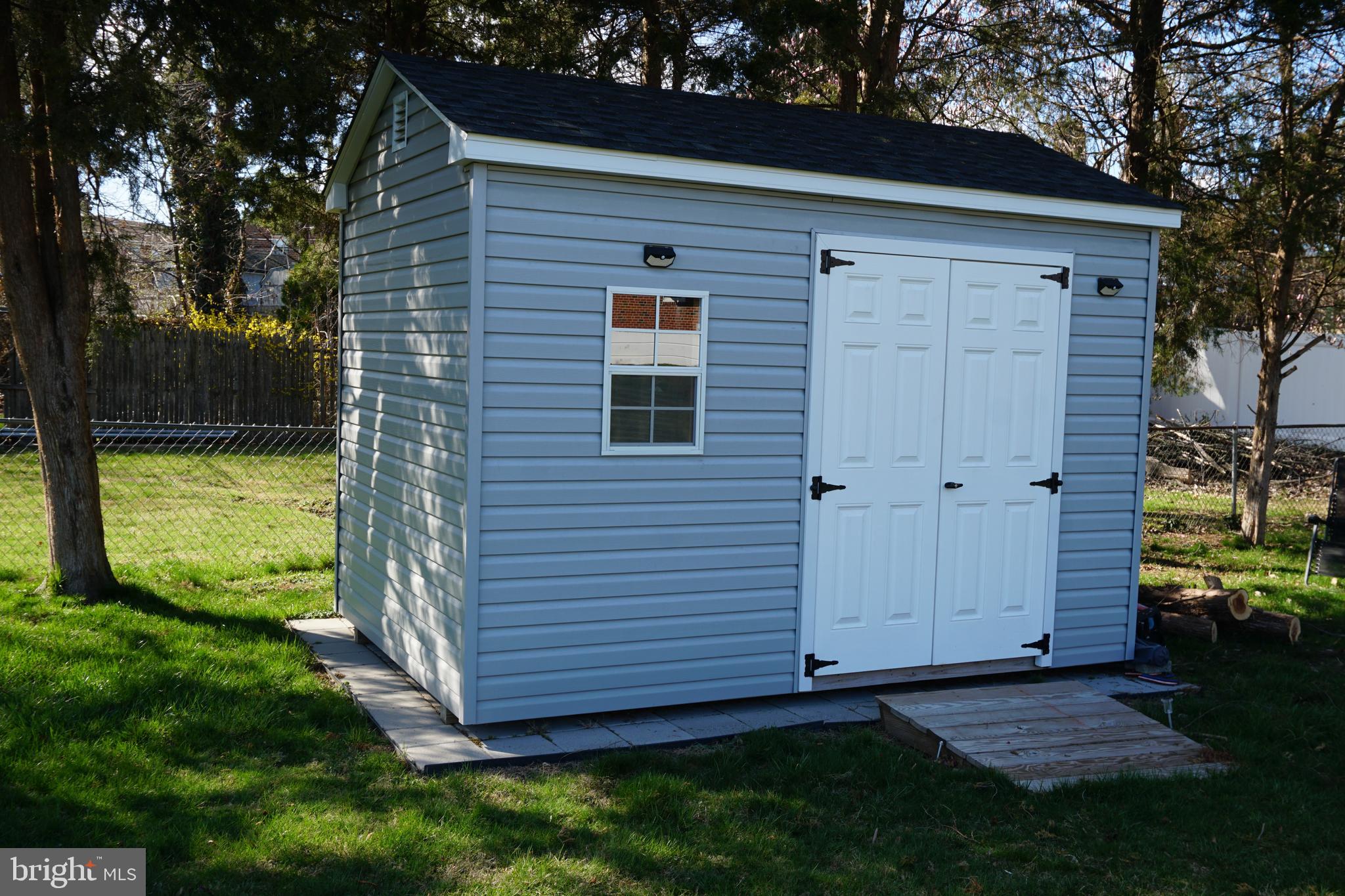 BUSTLETON - Residential