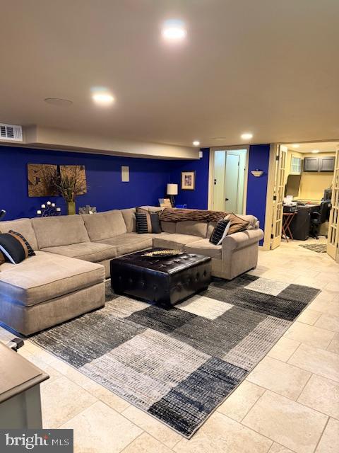 BUSTLETON - Residential