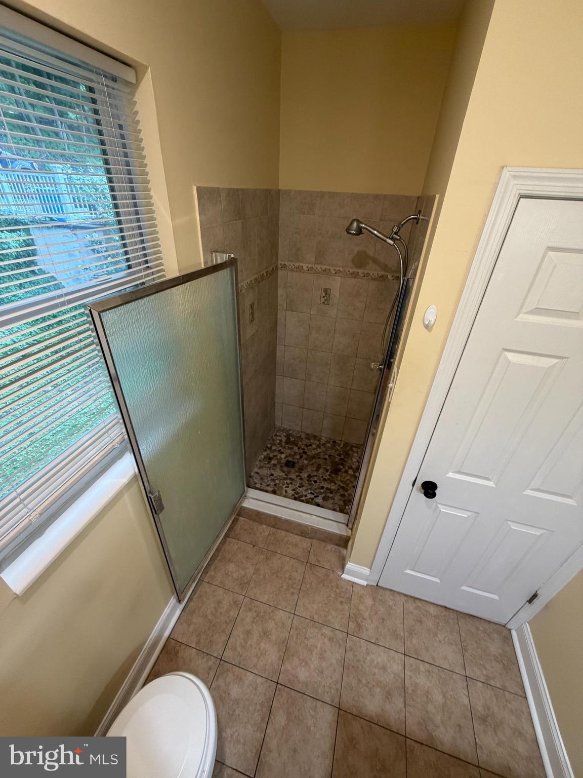 10 WOODMONT ROAD
