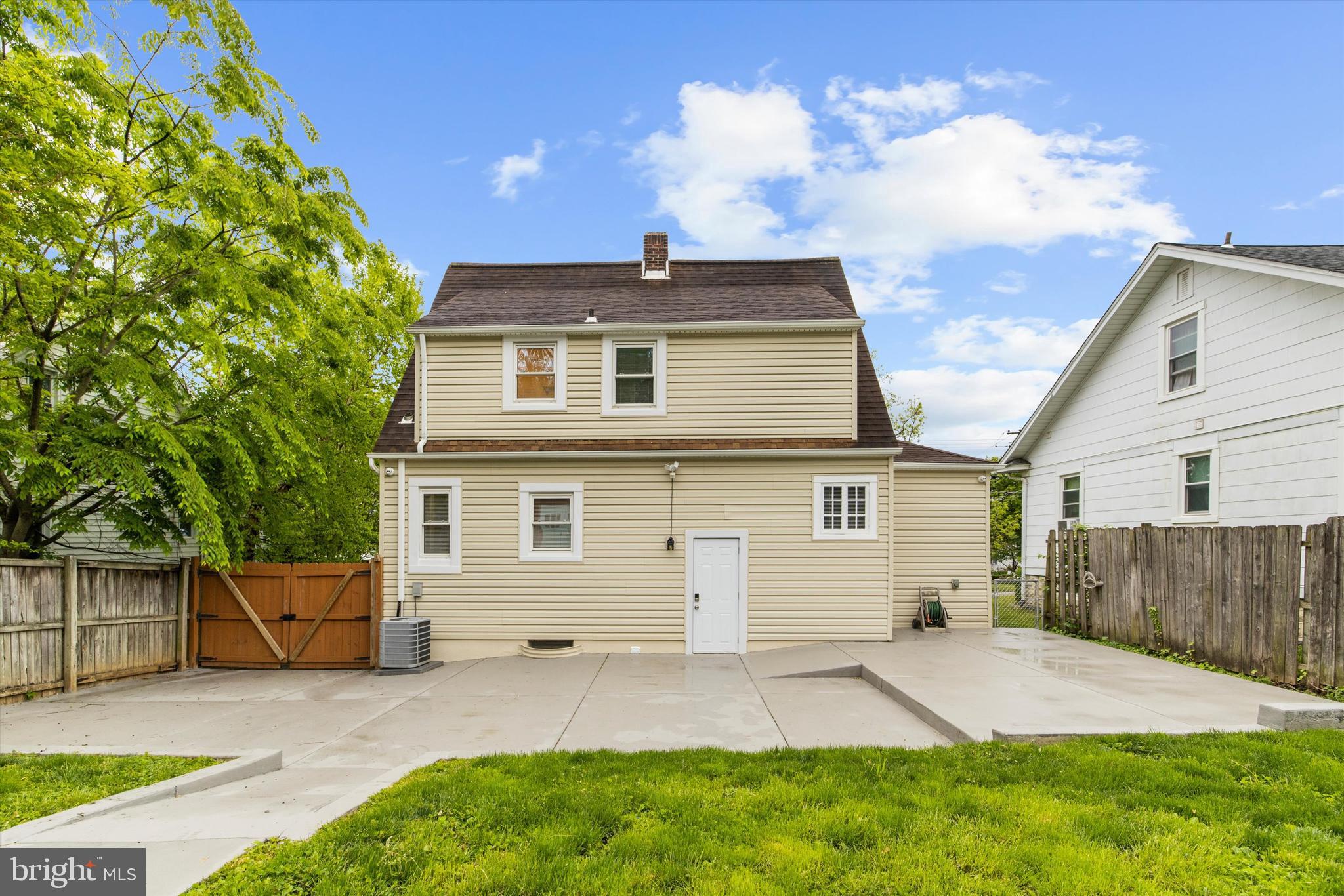 CEDAR HEIGHTS - Residential