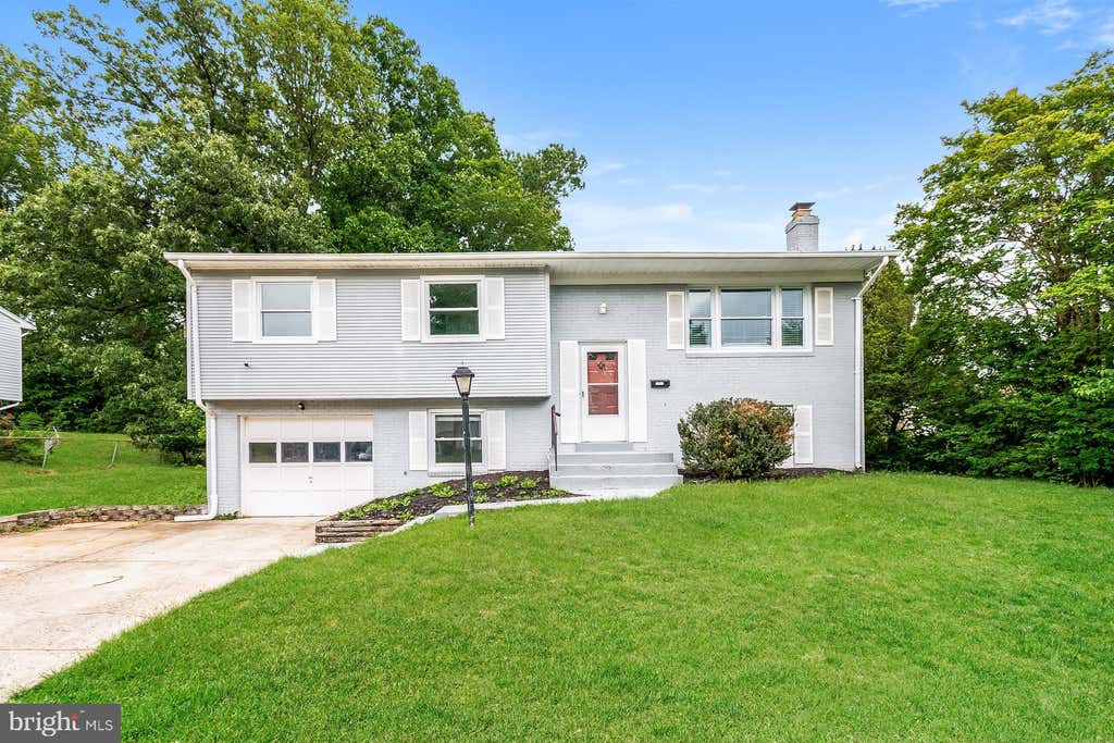 Photo of 13449 Nascoby Lane, WOODBRIDGE, VA 22193 (MLS # VAPW2119528)