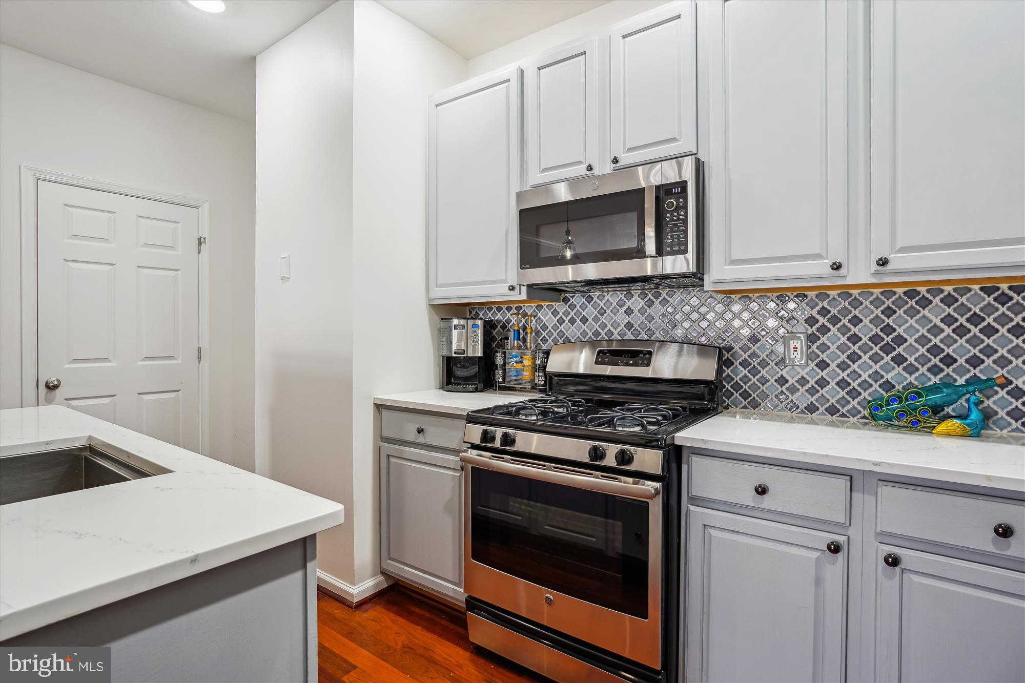 LAKELANDS - Residential