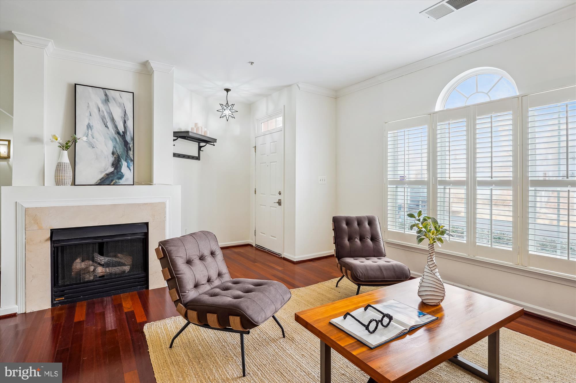 LAKELANDS - Residential