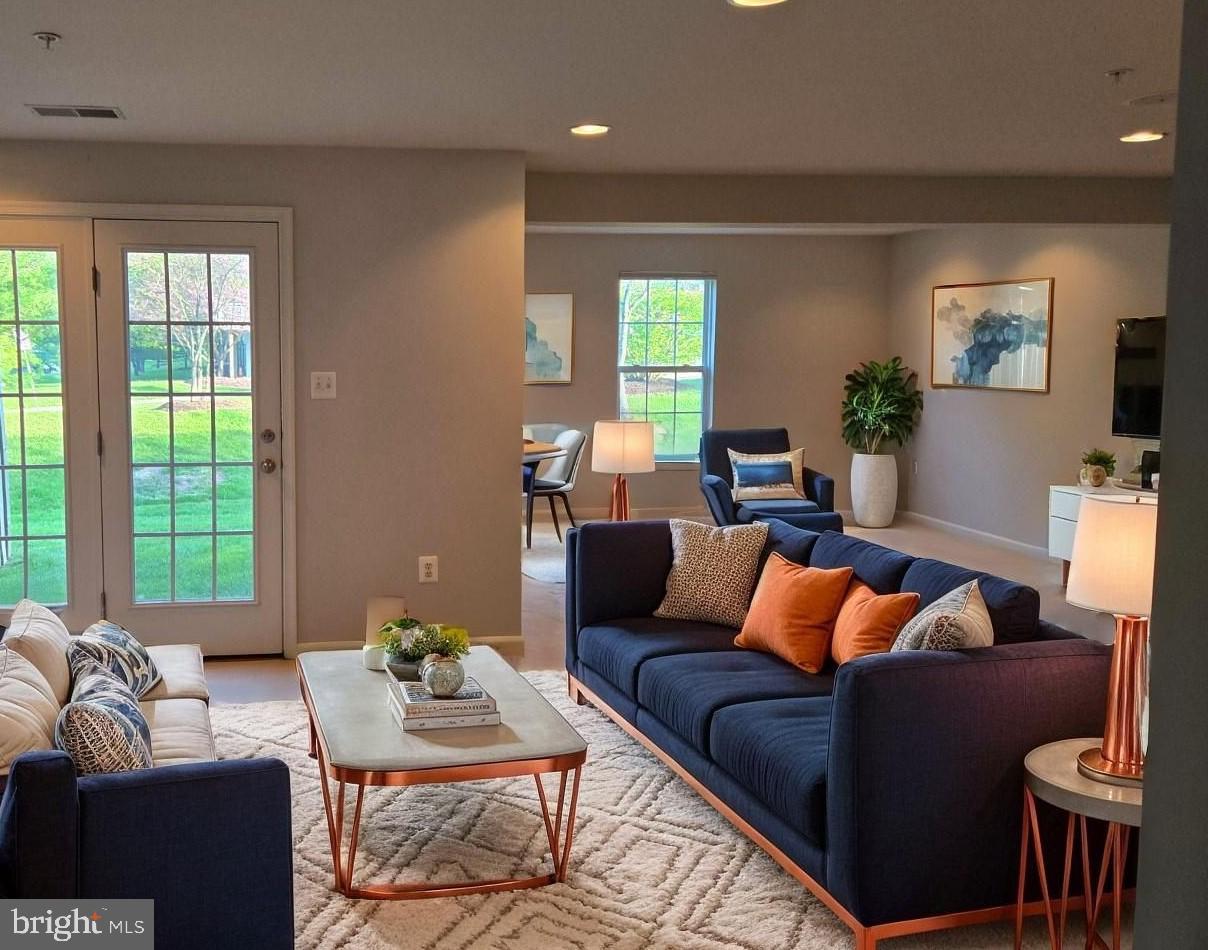 VILLAGES OF DORCHESTER - Residential