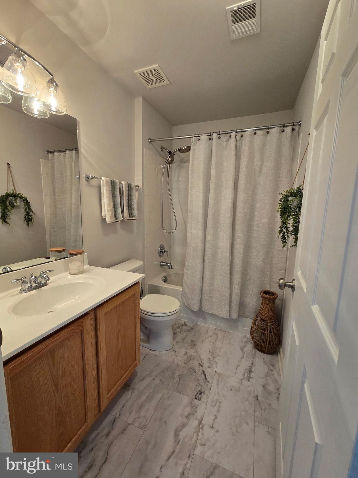 VILLAGES OF DORCHESTER - Residential