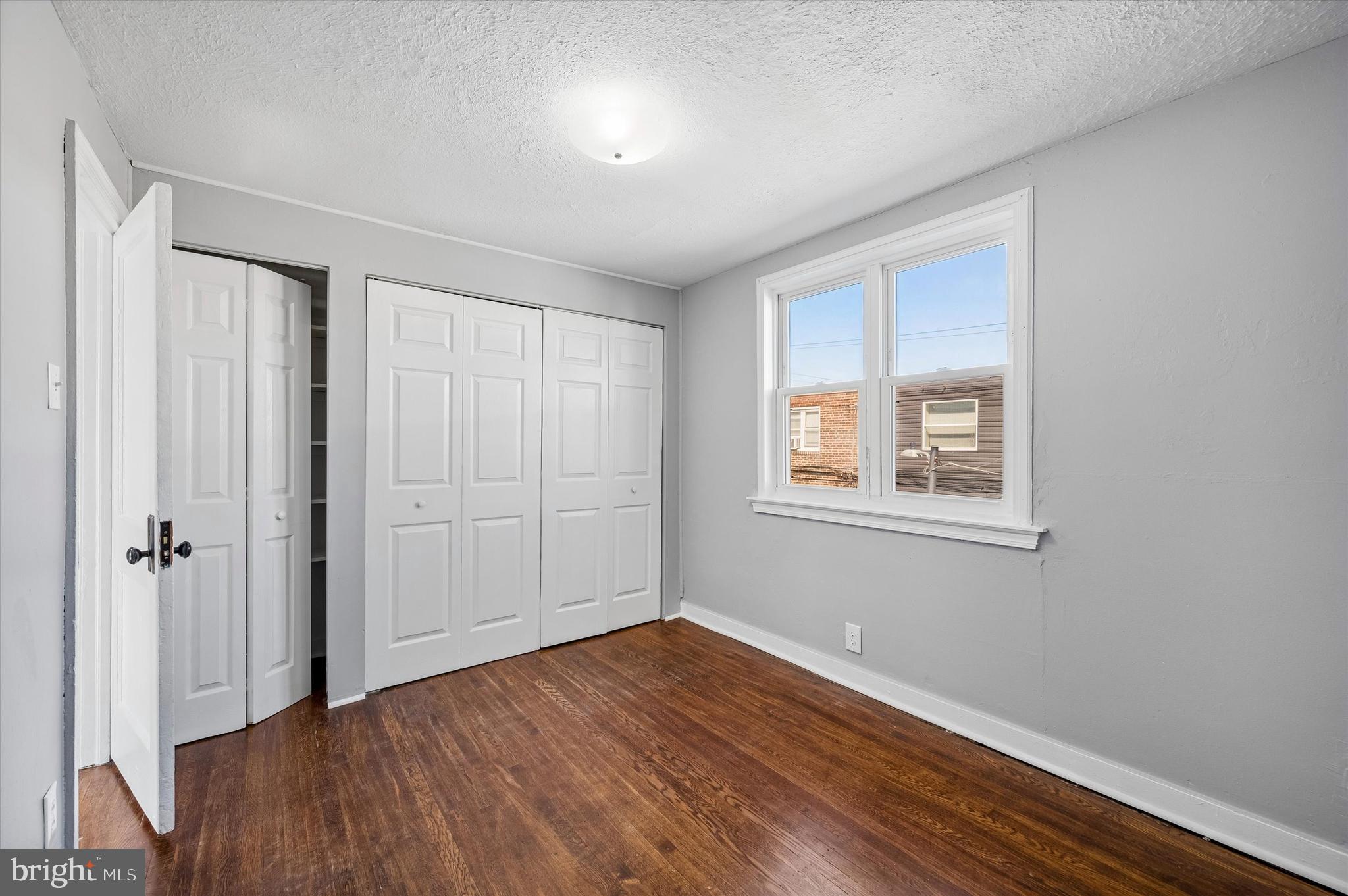 PHILADELPHIA - Residential