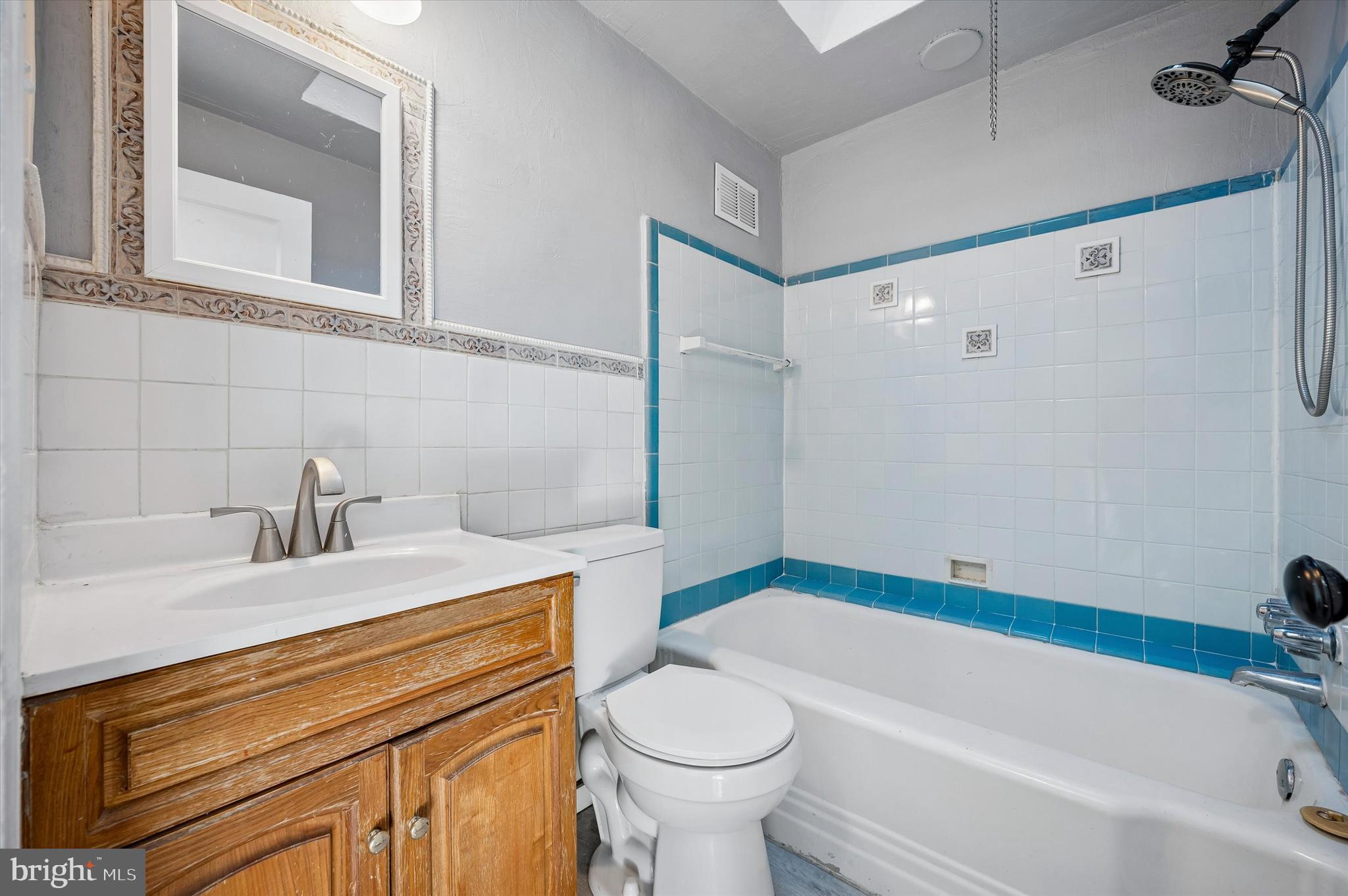 PHILADELPHIA - Residential