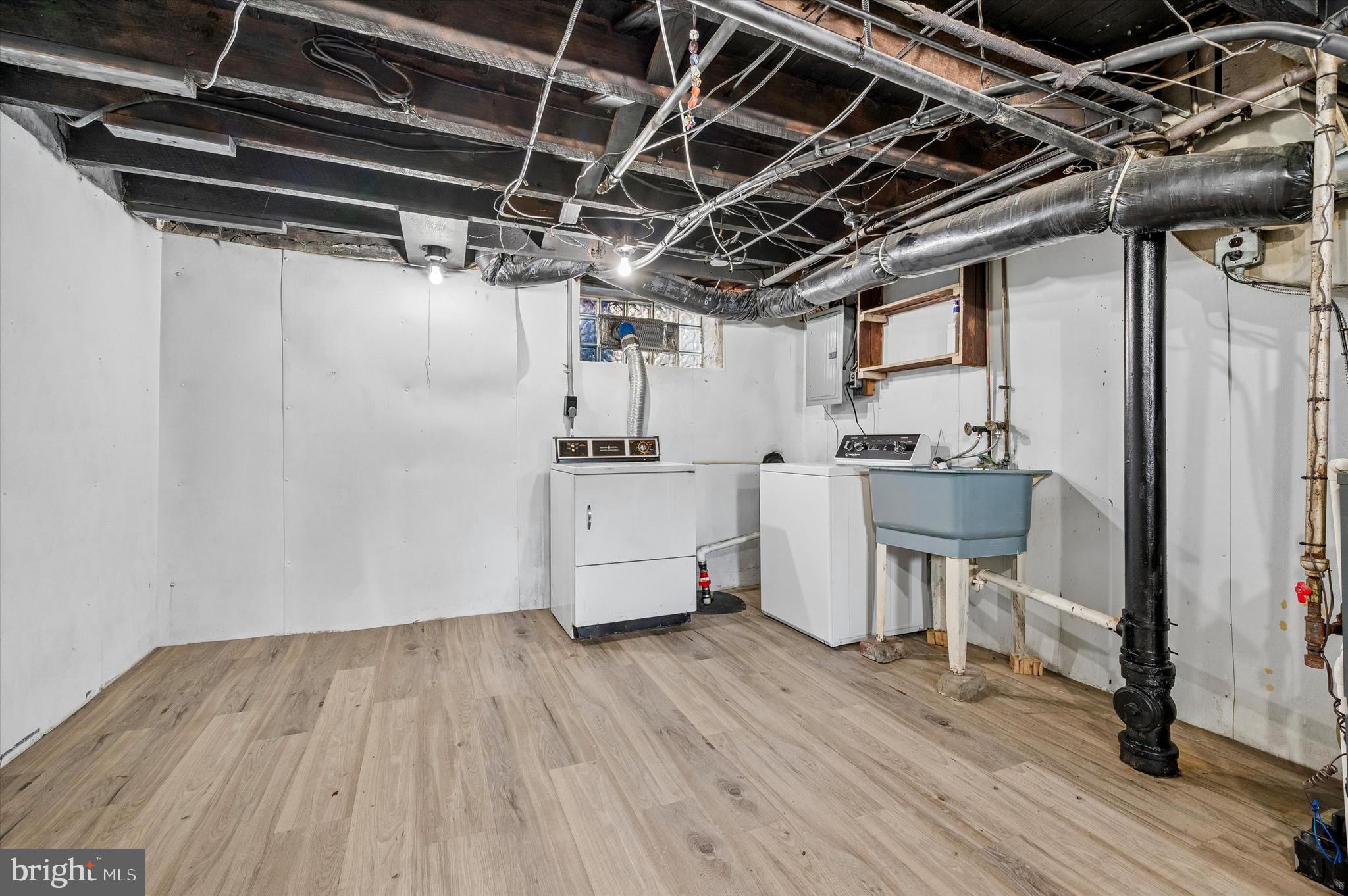 PHILADELPHIA - Residential