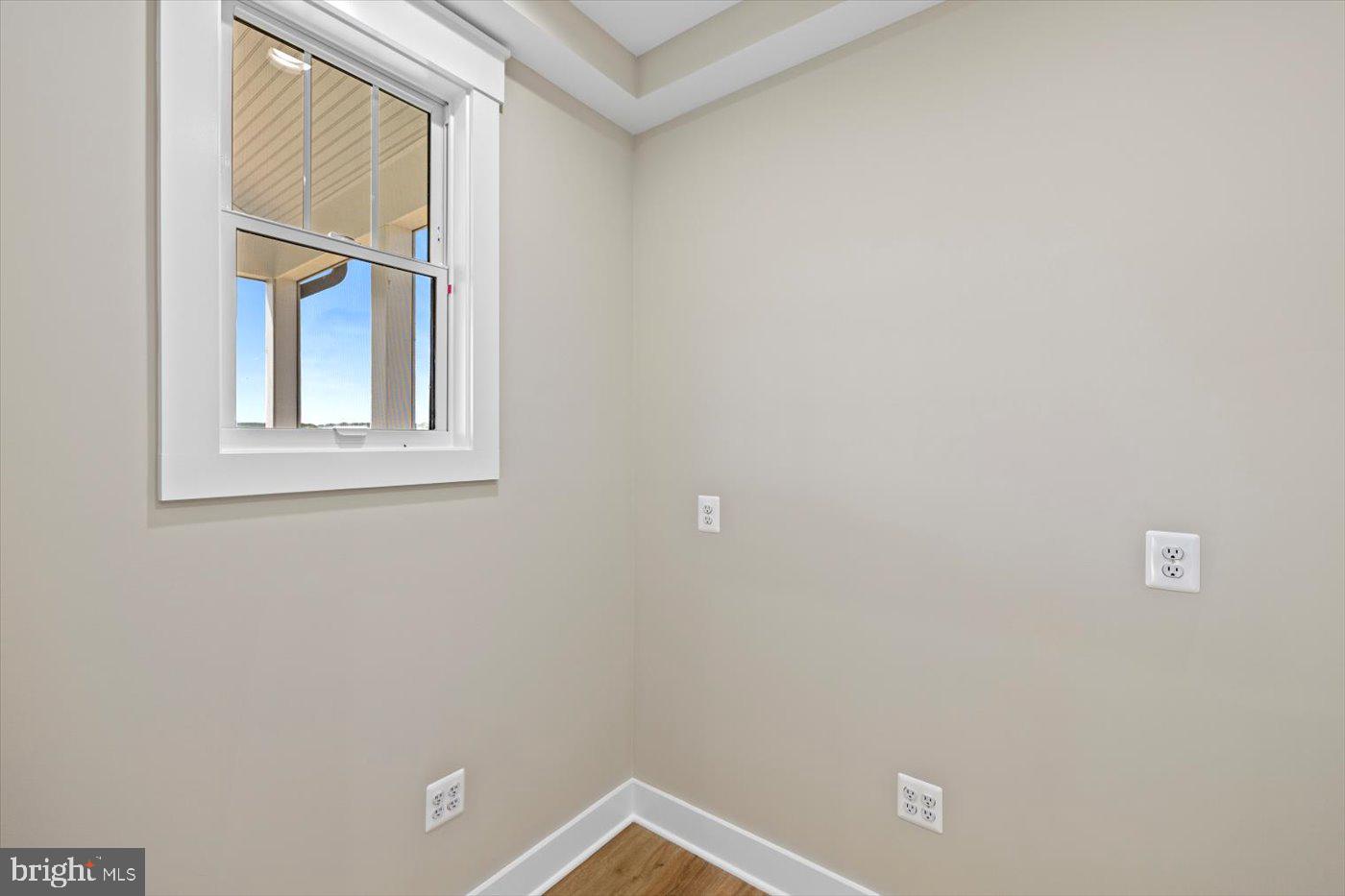 LANDS END AT LAKE ANNA - Residential