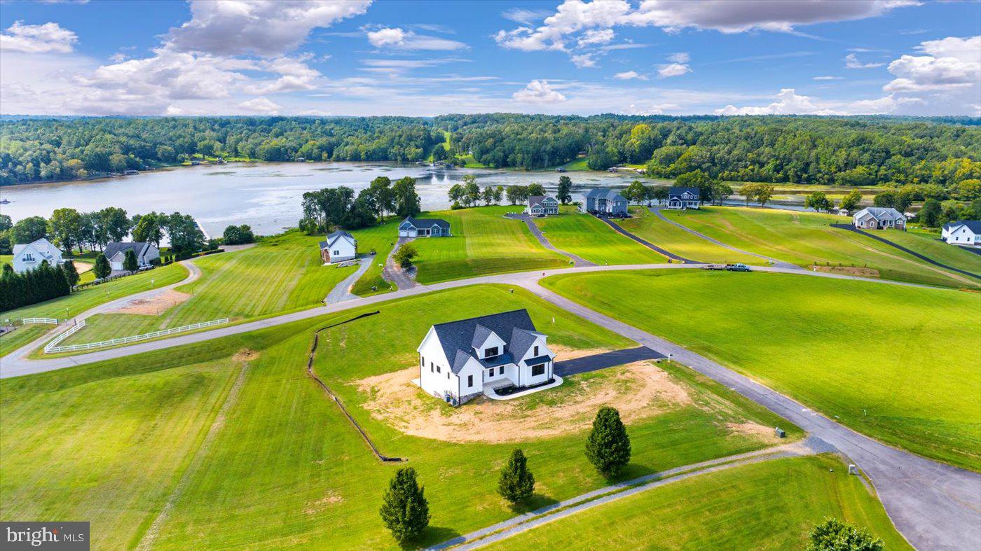 LANDS END AT LAKE ANNA - Residential