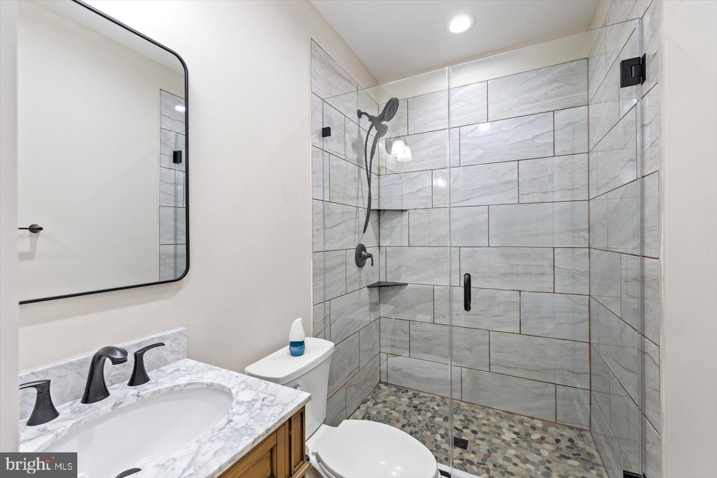 LANDS END AT LAKE ANNA - Residential