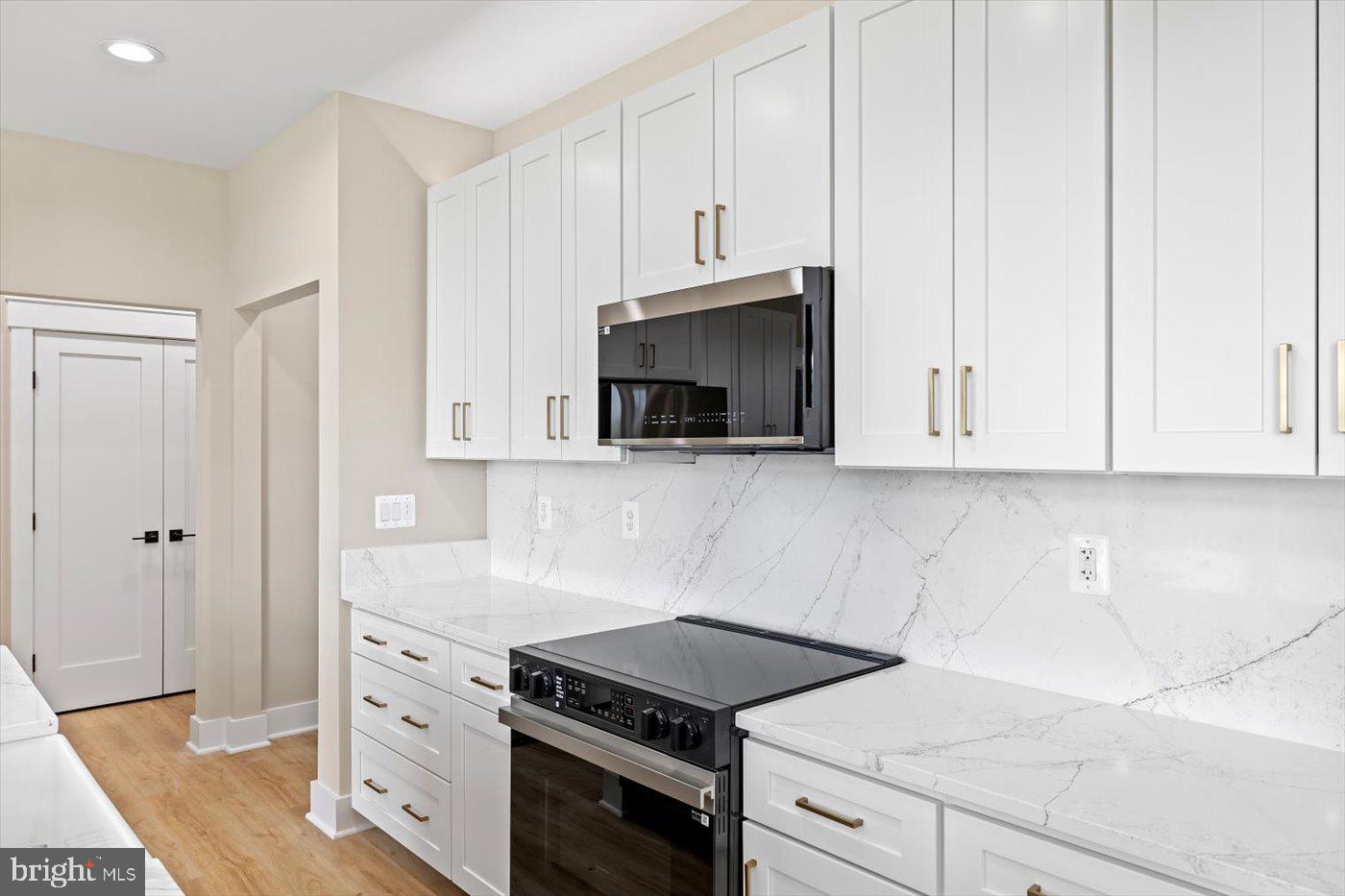 LANDS END AT LAKE ANNA - Residential