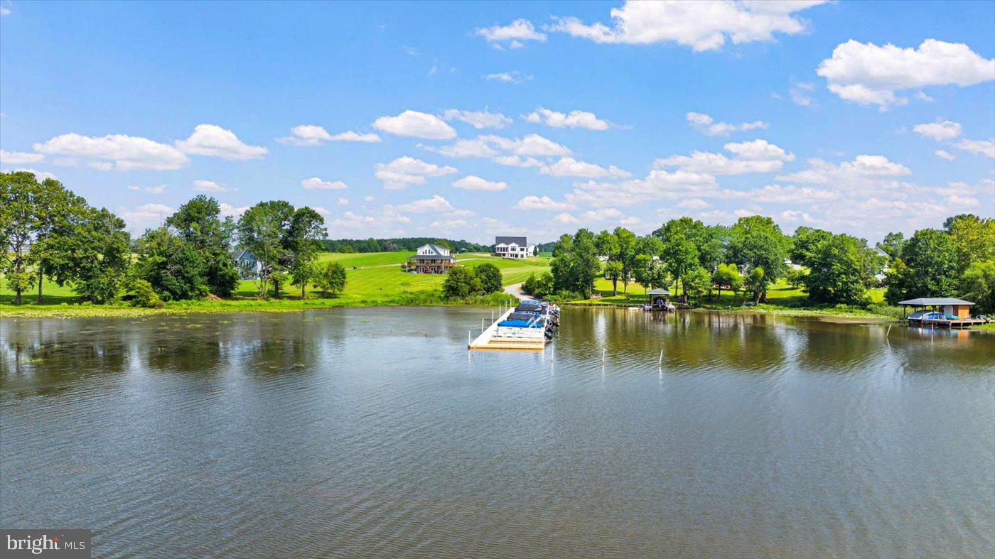 LANDS END AT LAKE ANNA - Residential