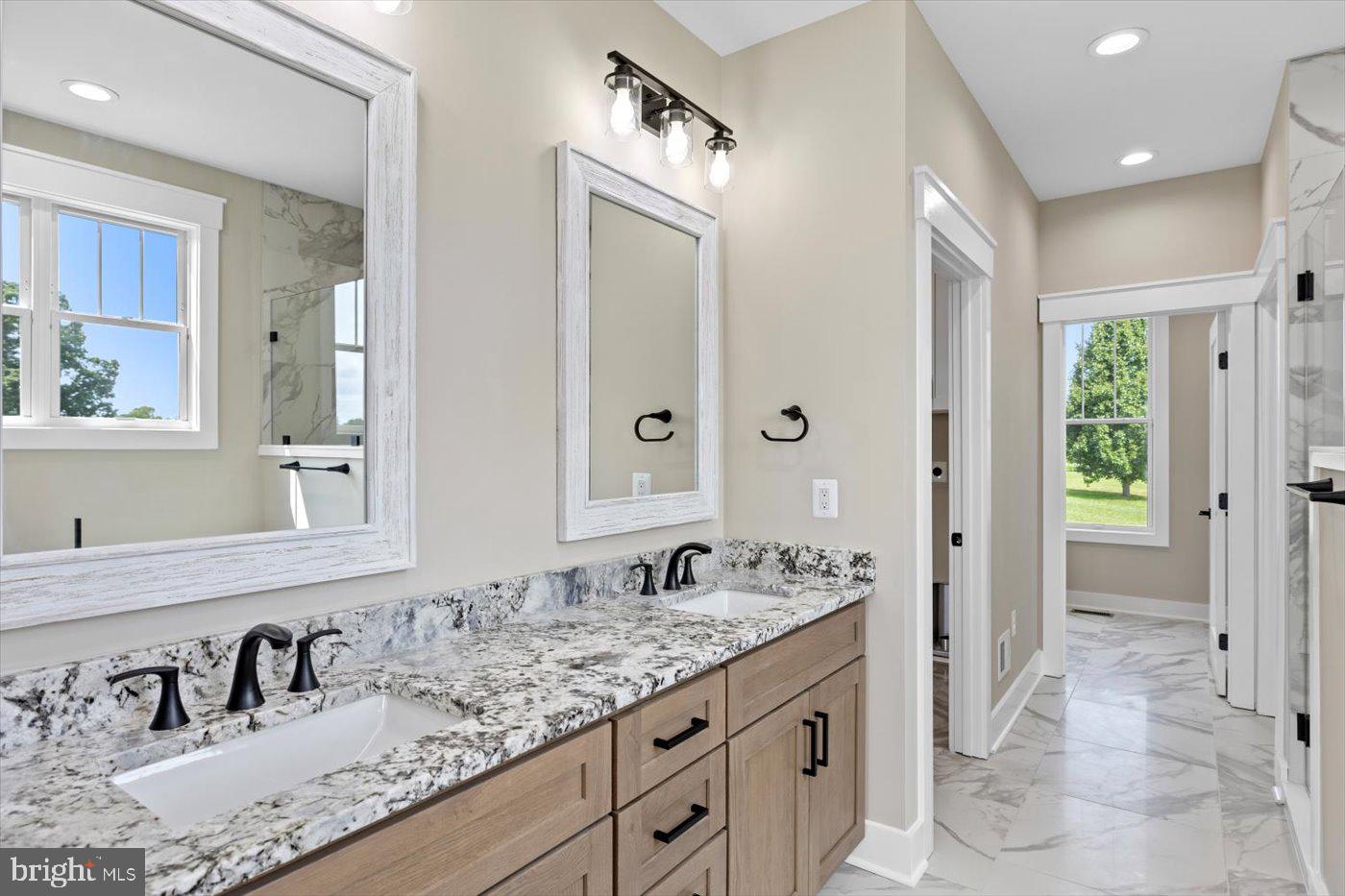 LANDS END AT LAKE ANNA - Residential