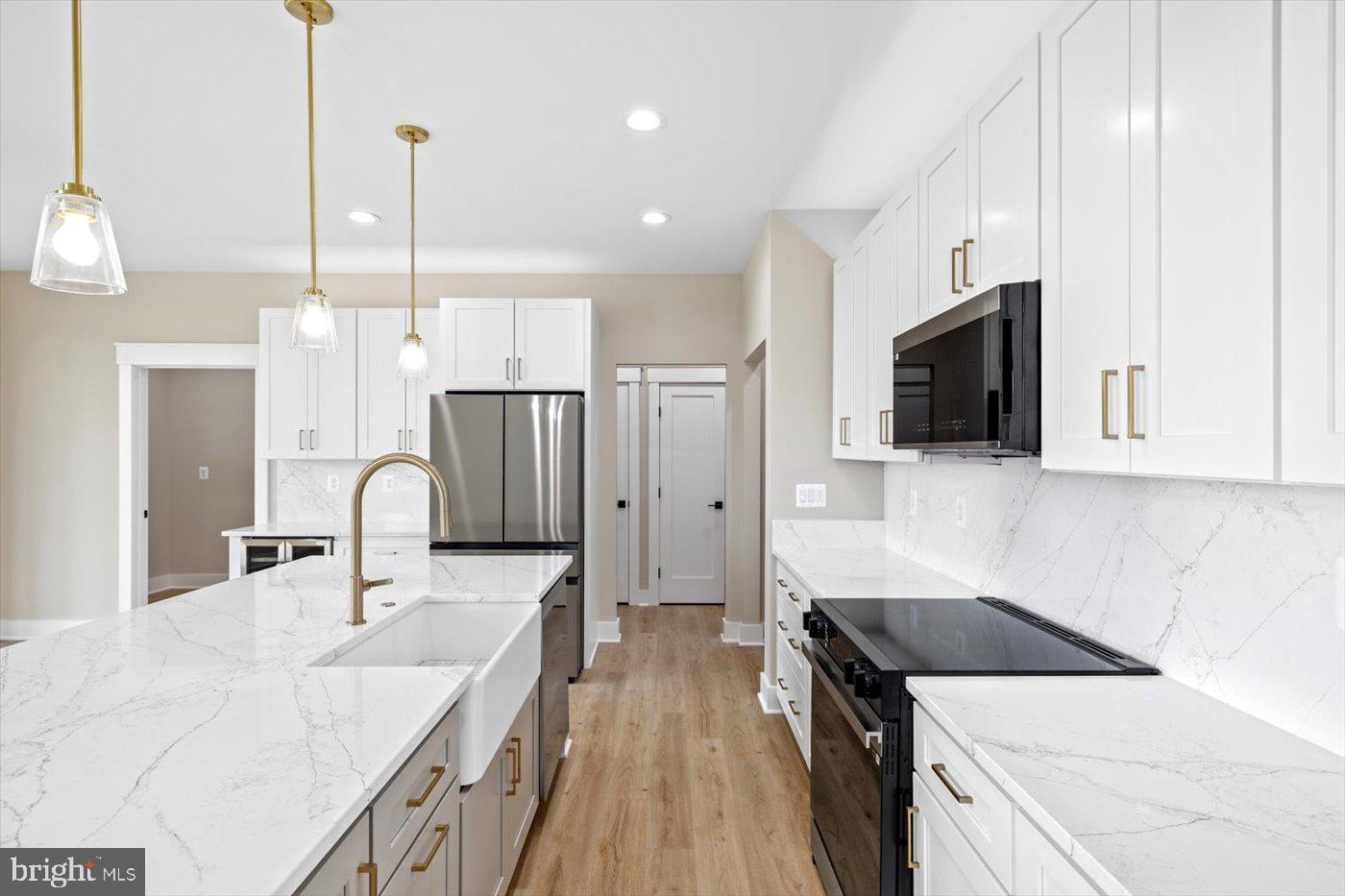 LANDS END AT LAKE ANNA - Residential