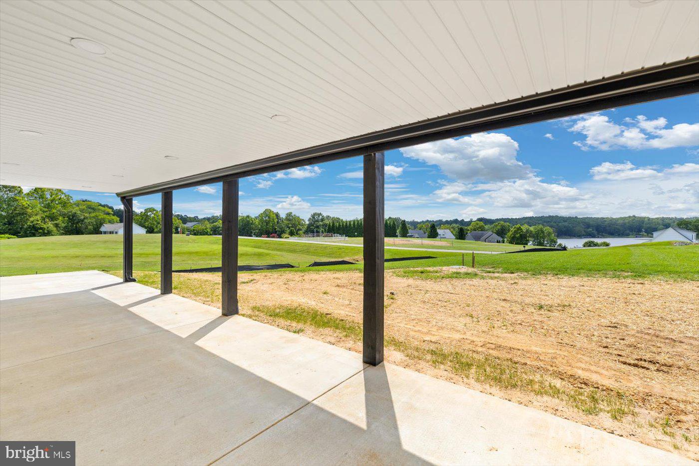 LANDS END AT LAKE ANNA - Residential