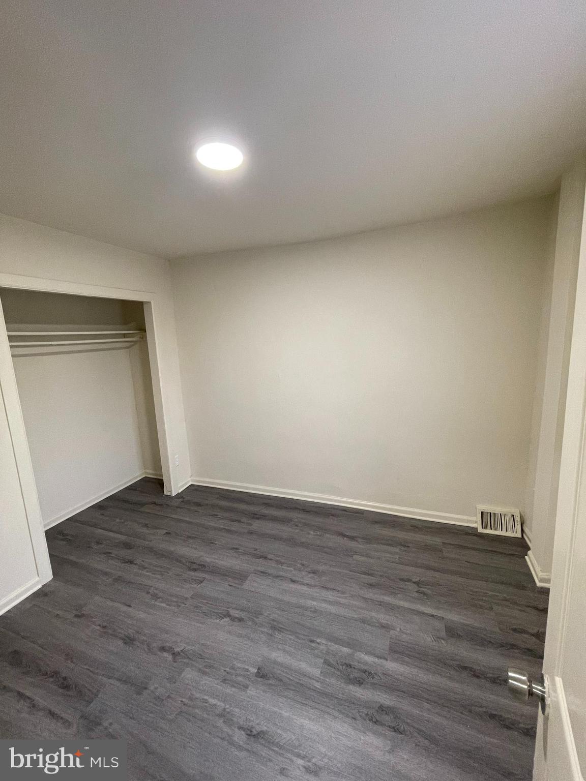 PHILADELPHIA (NORTH) - Residential Lease