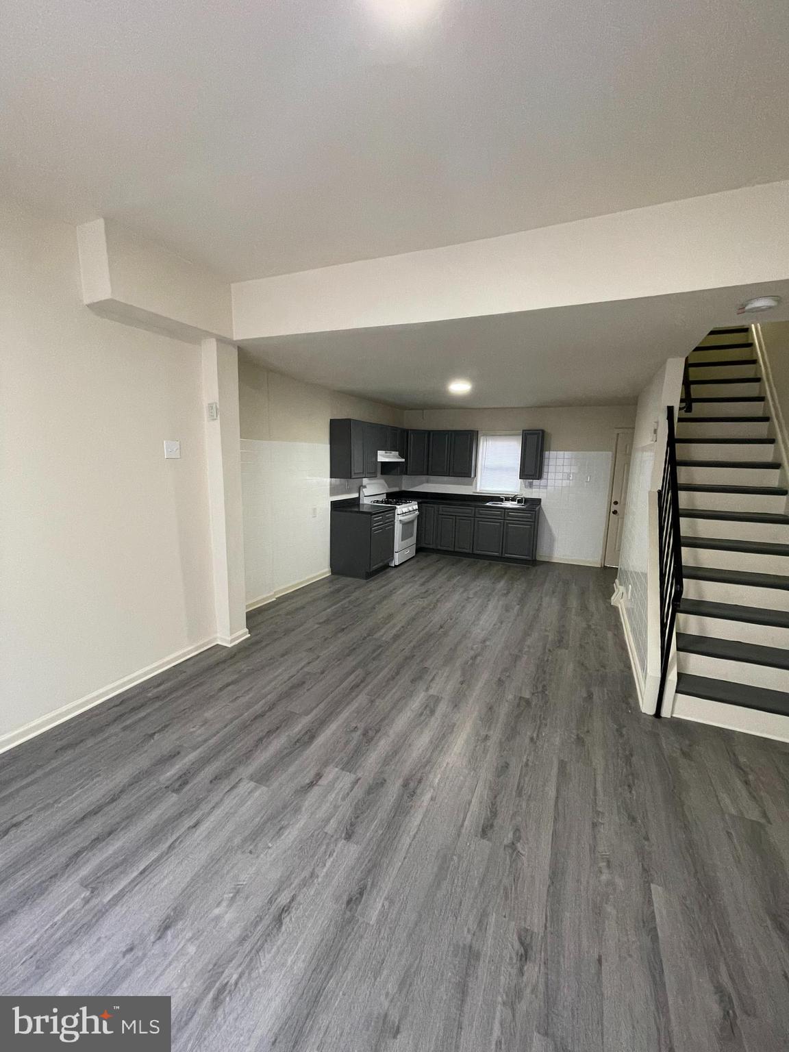 PHILADELPHIA (NORTH) - Residential Lease