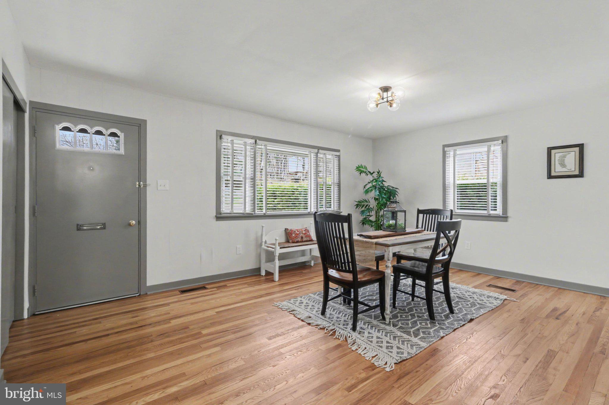 EAST PENNSBORO - Residential