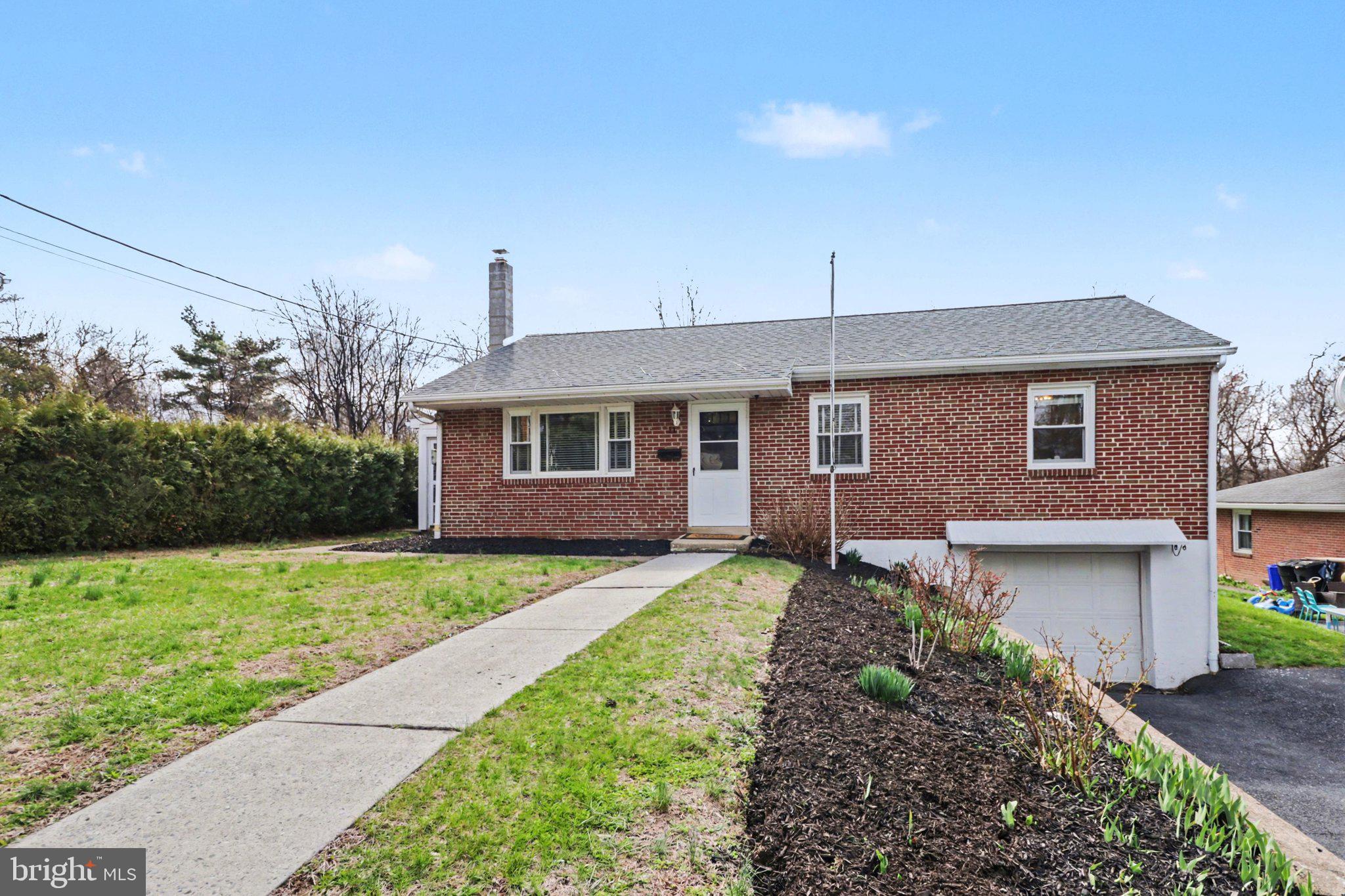 EAST PENNSBORO - Residential