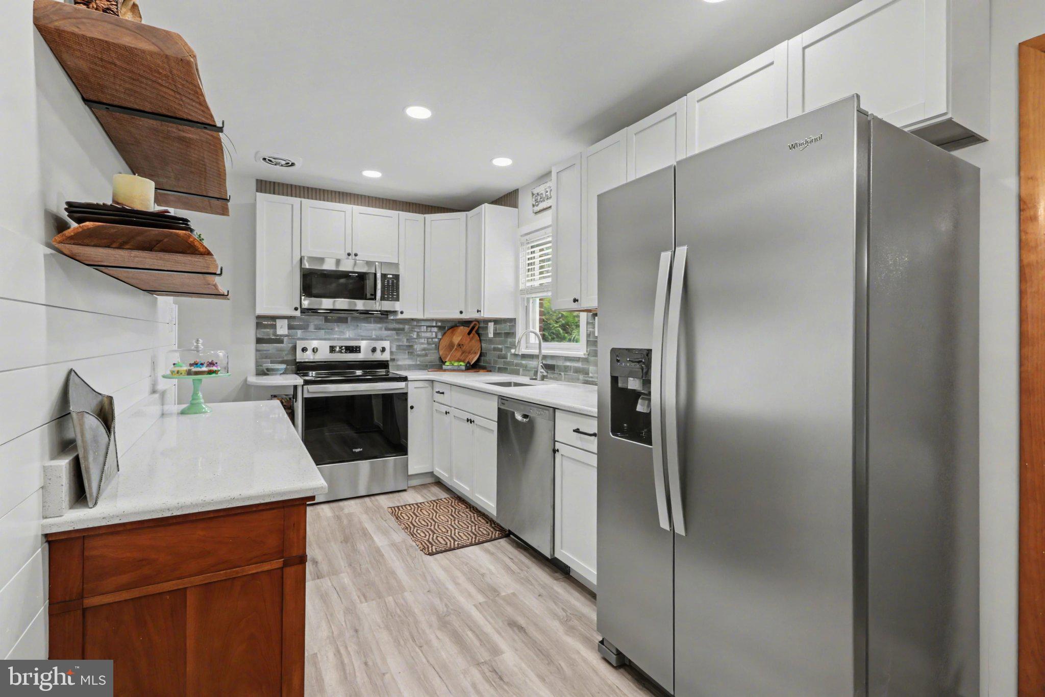 EAST PENNSBORO - Residential