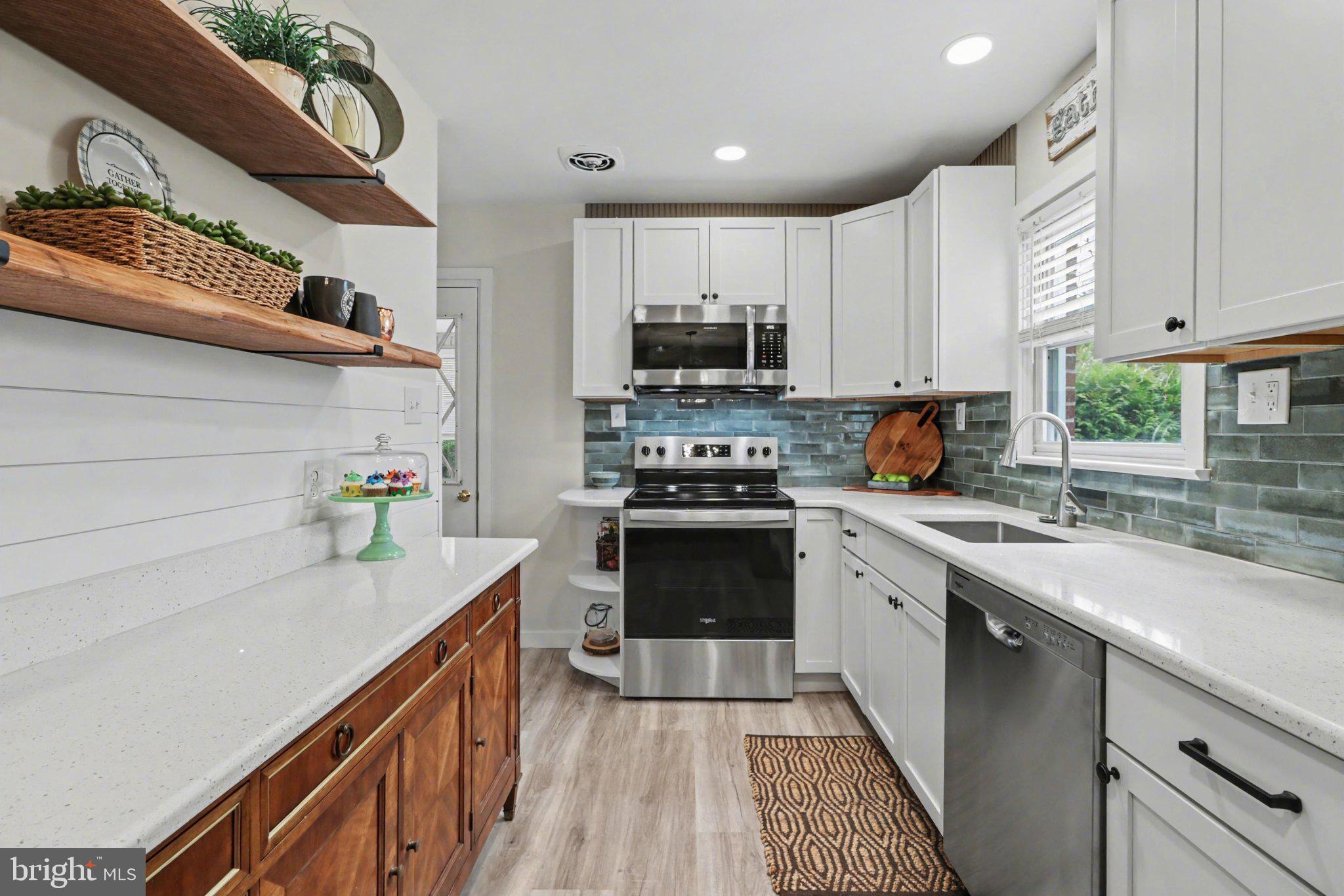 EAST PENNSBORO - Residential