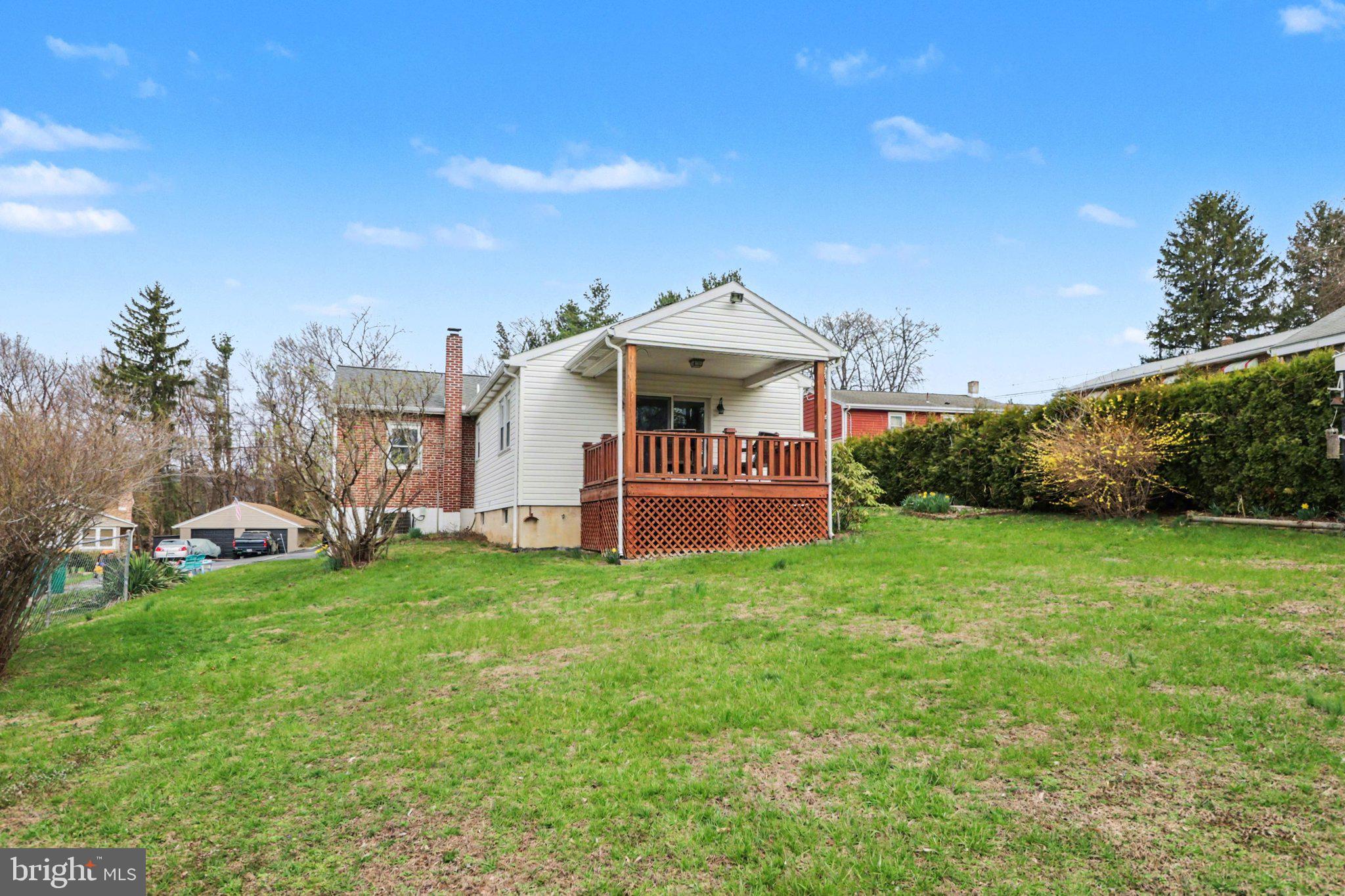 EAST PENNSBORO - Residential