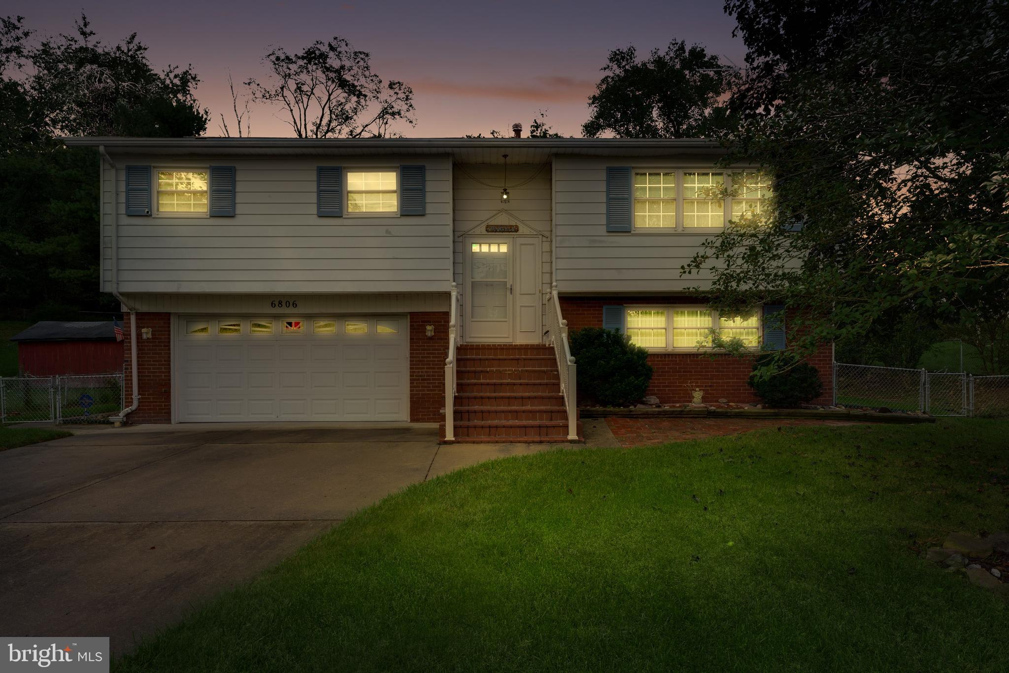 ROSECROFT PARK - Residential