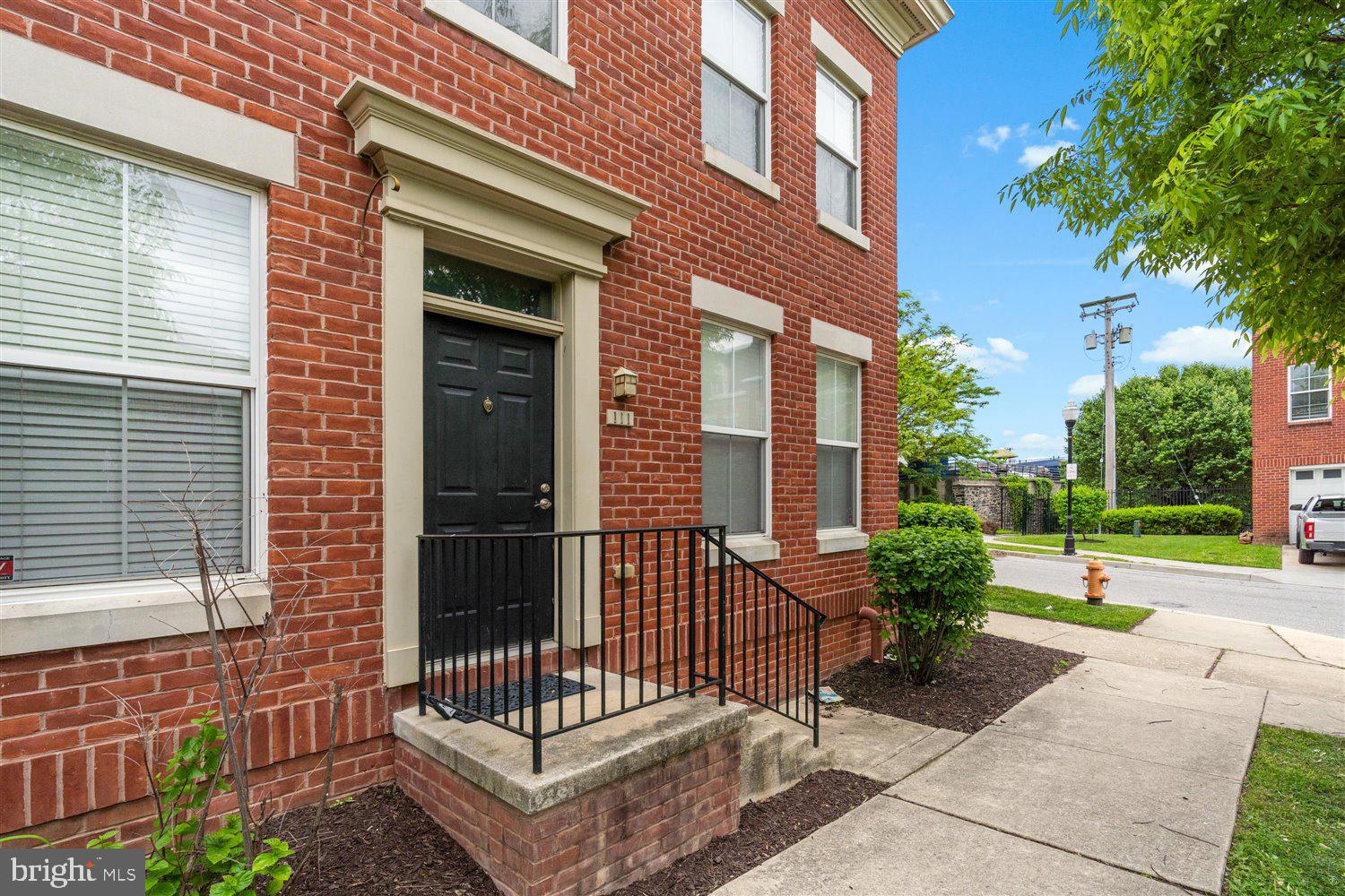 BUTCHER'S HILL - Residential