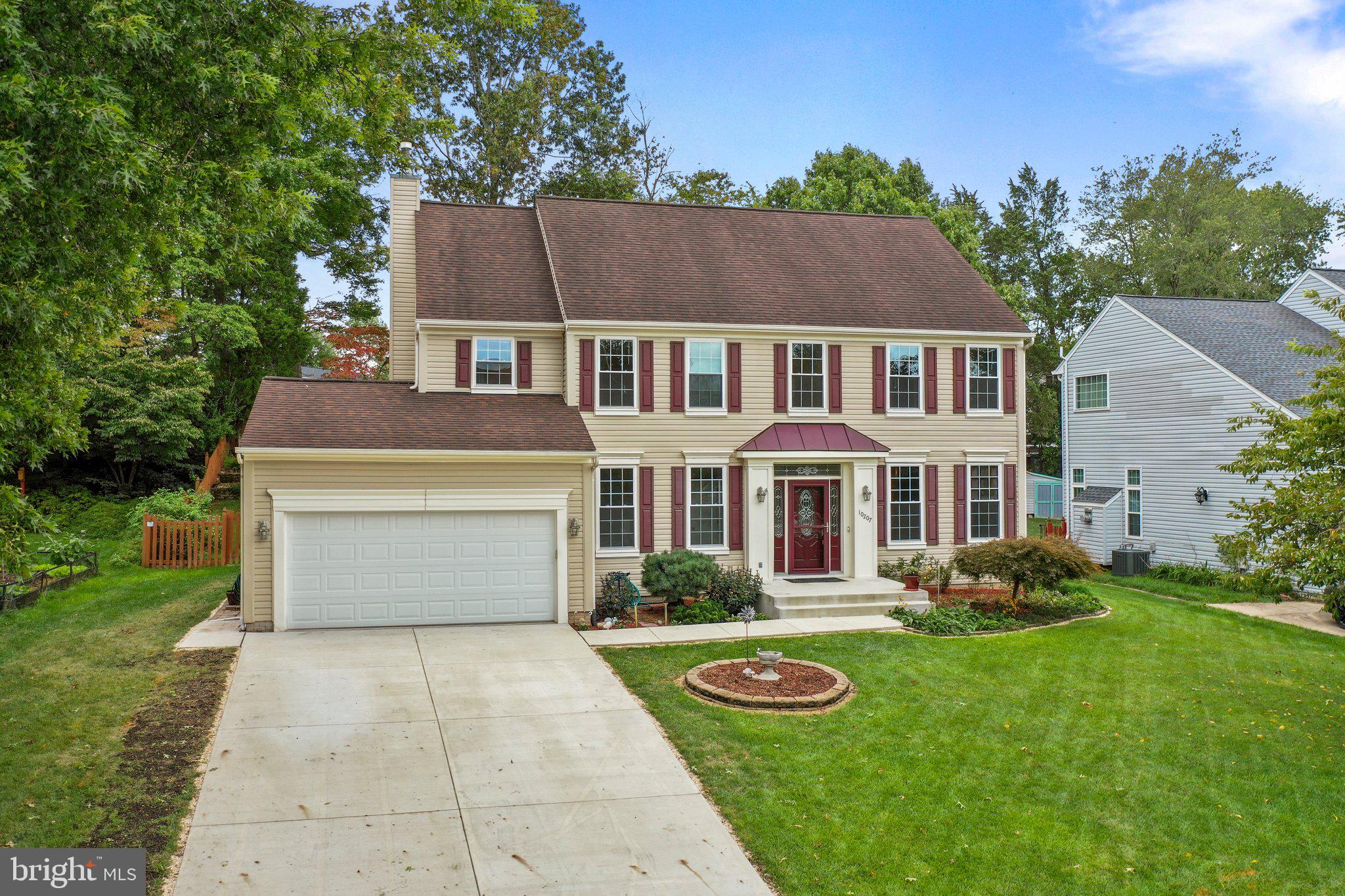 MONROSE HILL - Residential