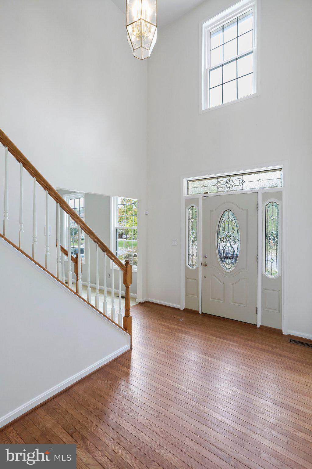 MONROSE HILL - Residential