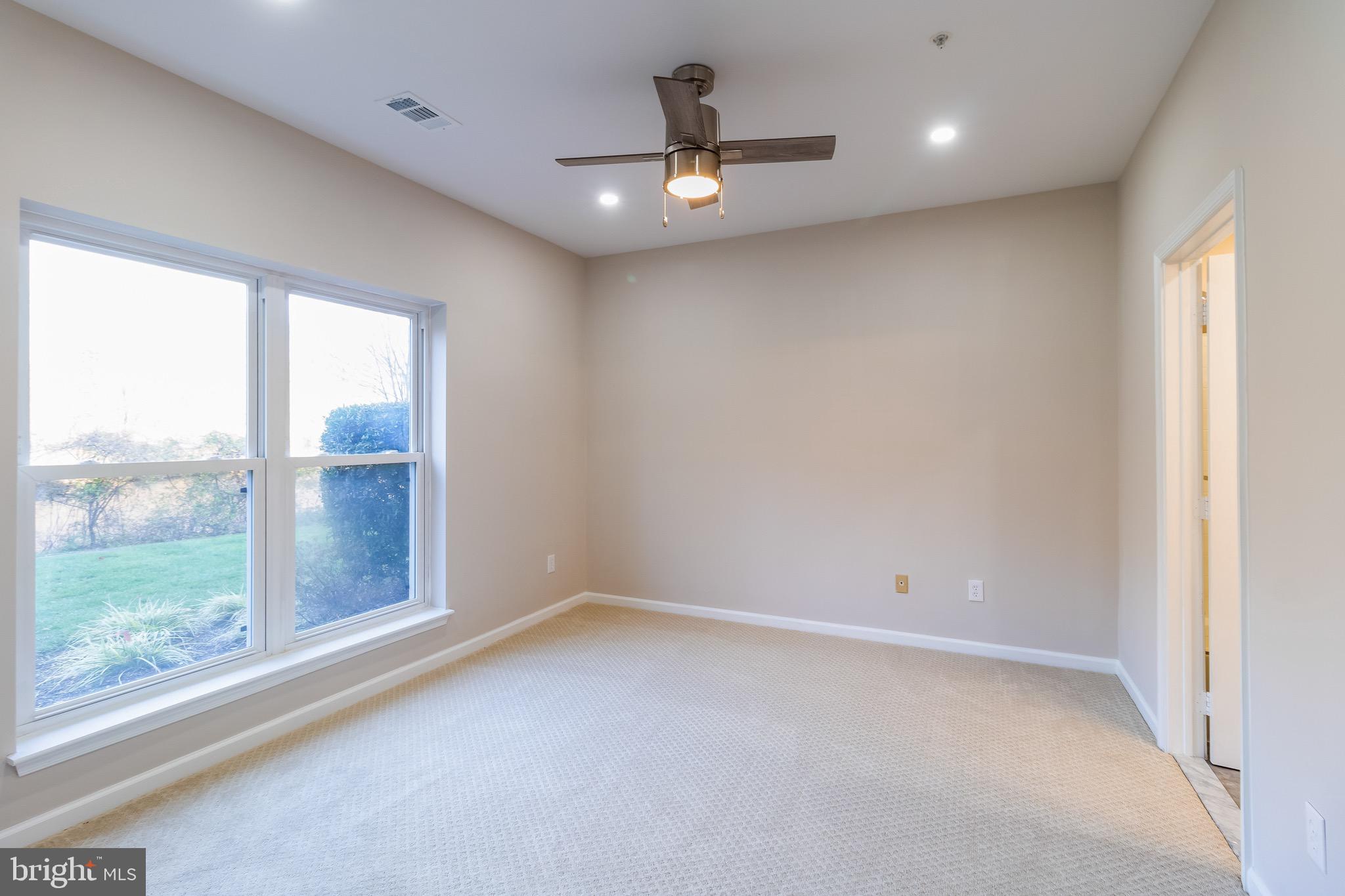 CHANCERY OF KINGSTOWNE - Residential