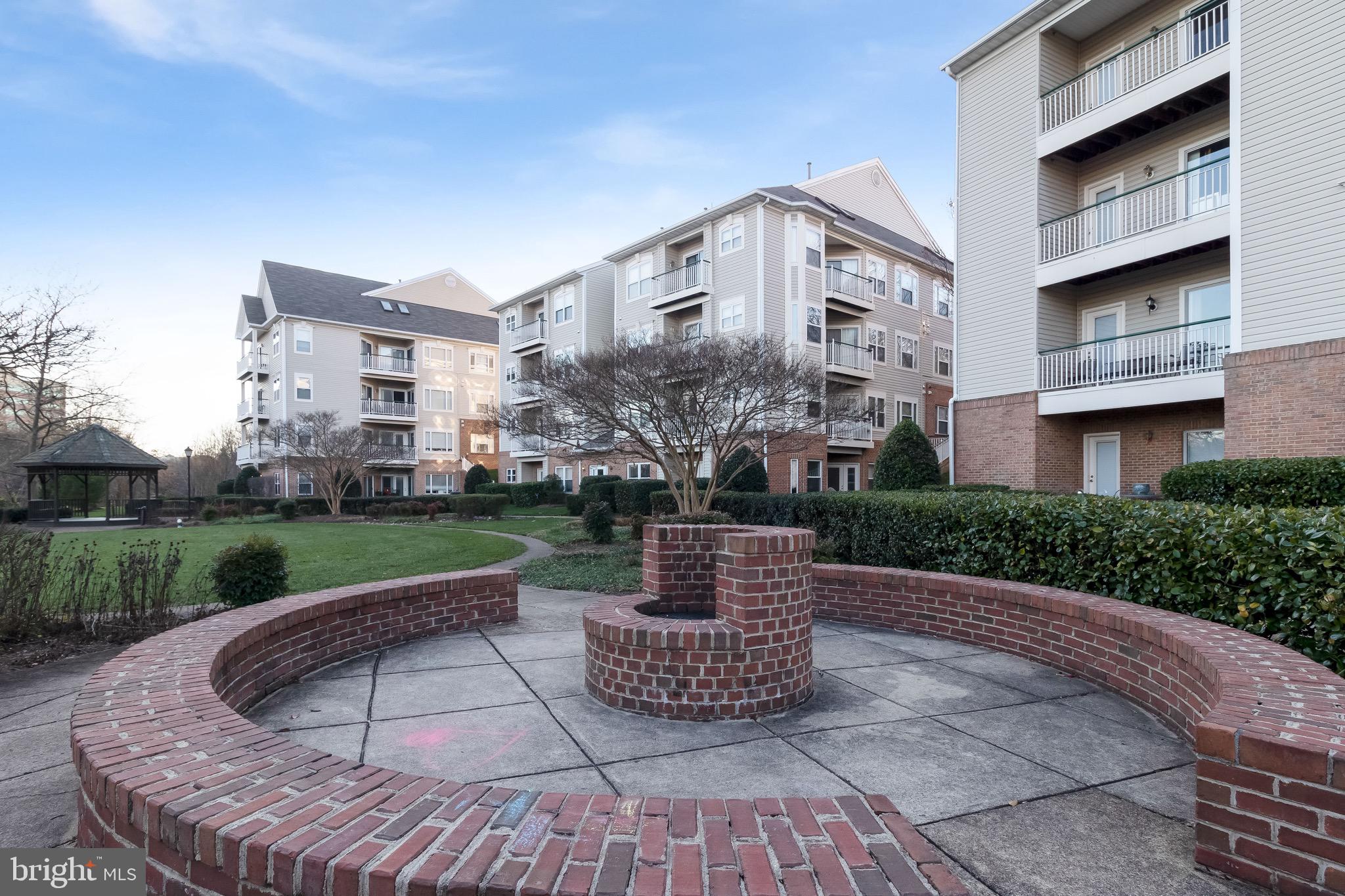 CHANCERY OF KINGSTOWNE - Residential