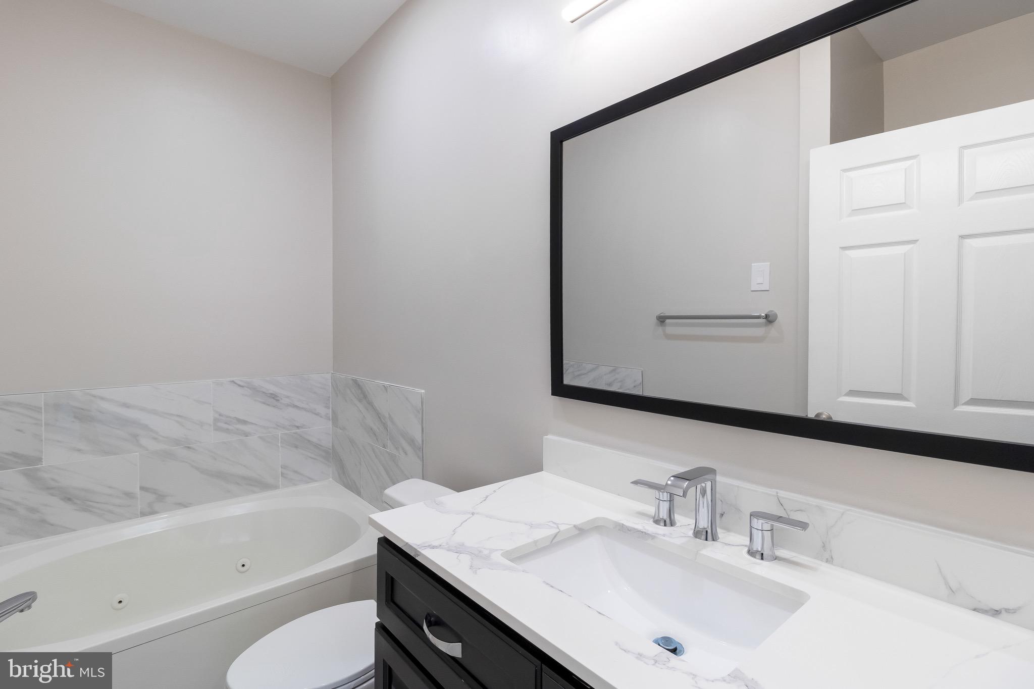 CHANCERY OF KINGSTOWNE - Residential