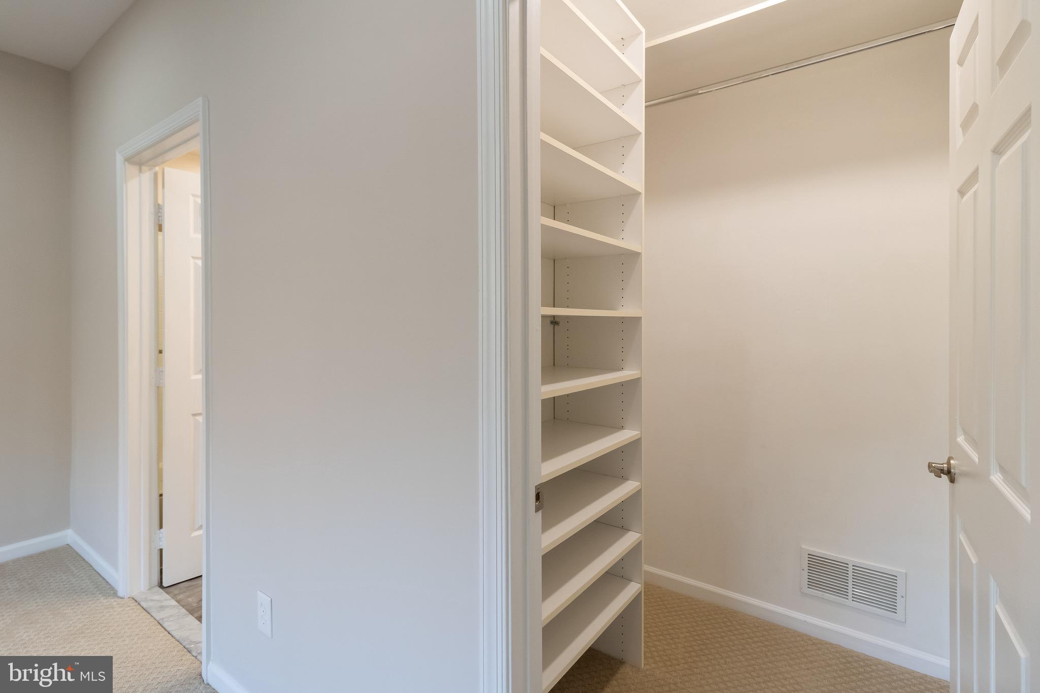 CHANCERY OF KINGSTOWNE - Residential