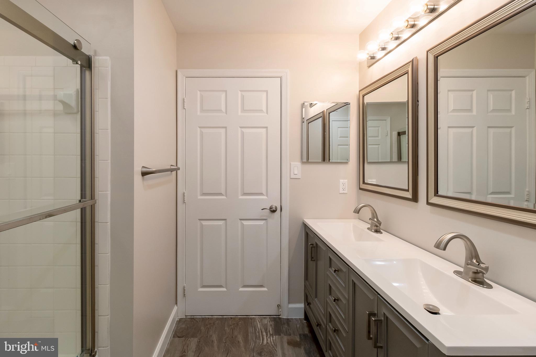 CHANCERY OF KINGSTOWNE - Residential