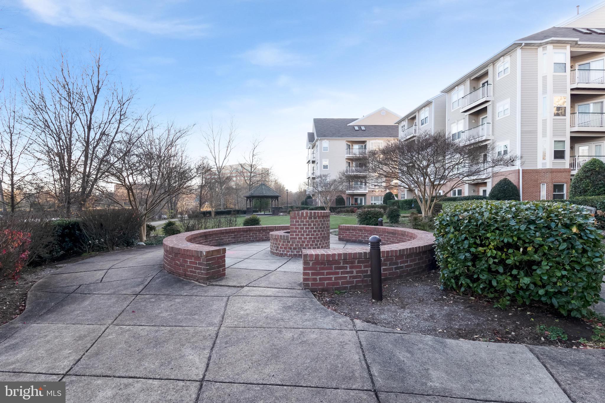 CHANCERY OF KINGSTOWNE - Residential