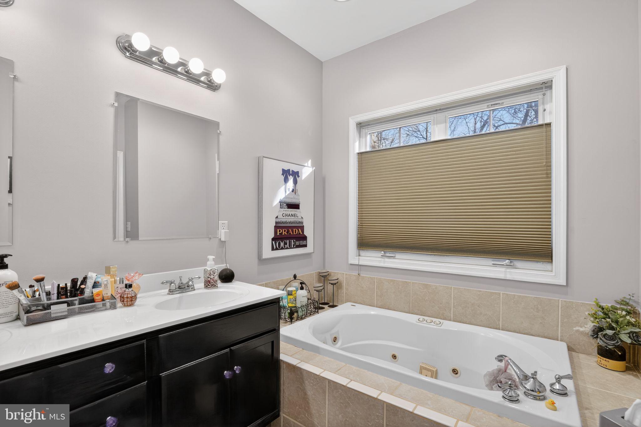 FEDERALSBURG - Residential