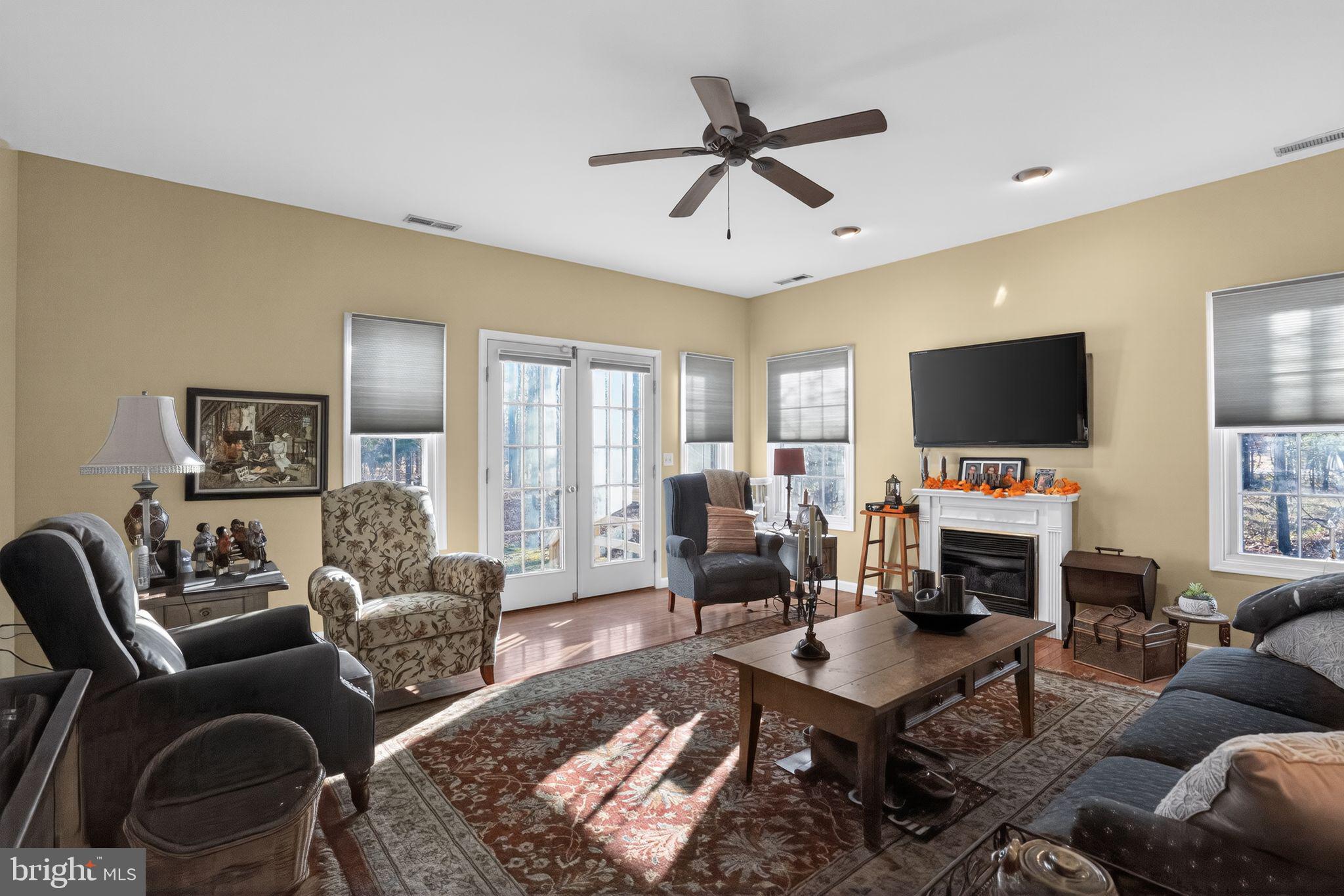 FEDERALSBURG - Residential