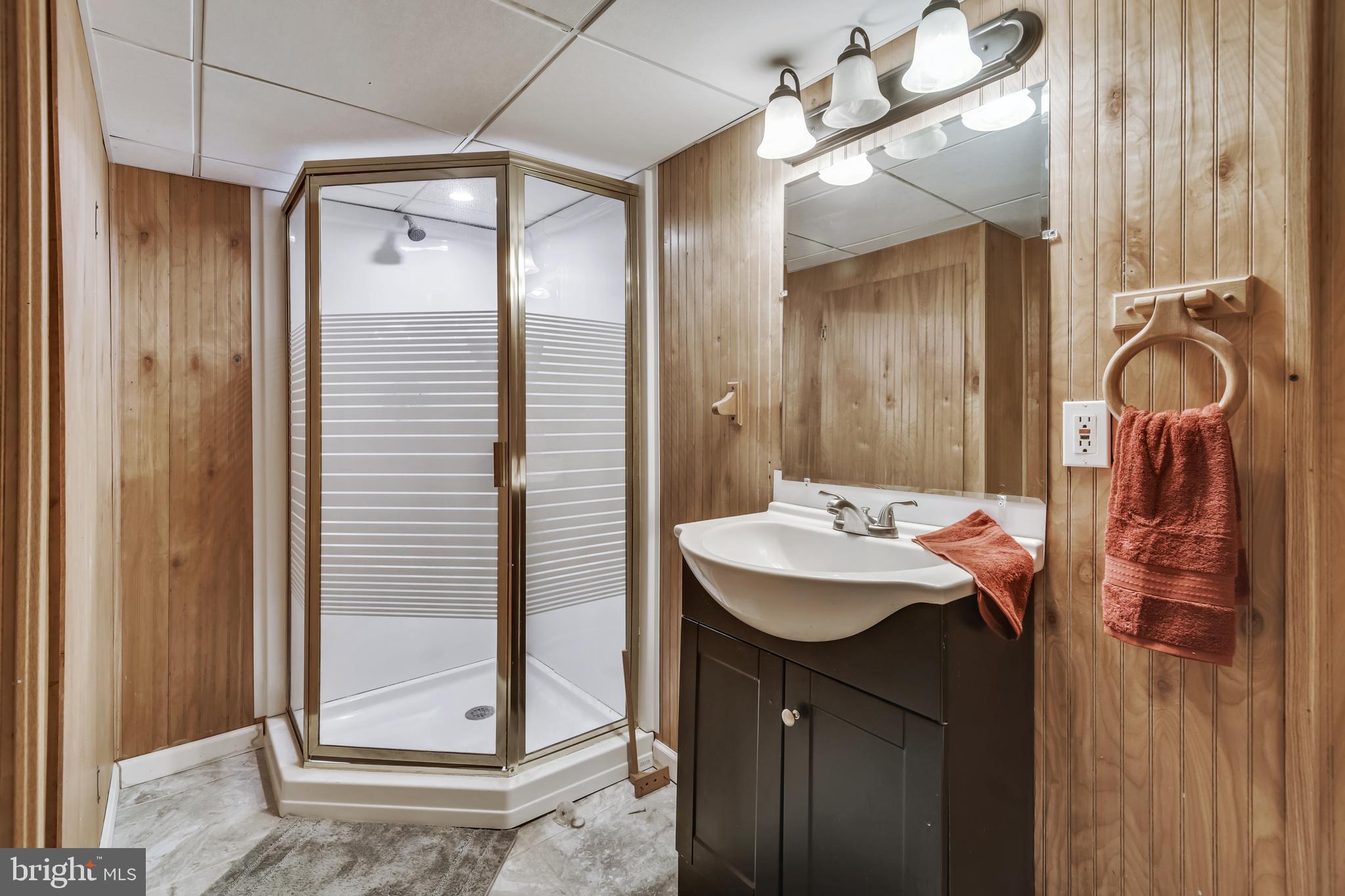 BACK RIVER - Residential